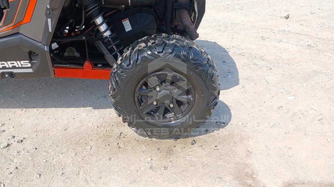2013 Polaris RZR 1000CC — Rear Left Tyre — Photo 32