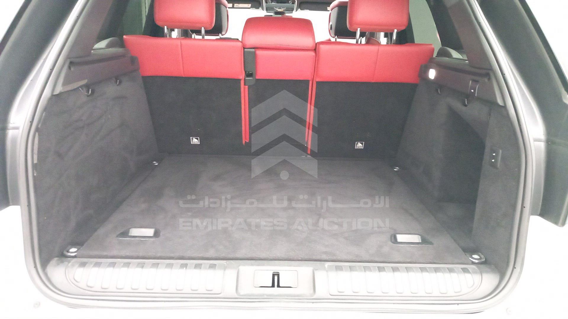 2019 RANGE ROVER SPORT VIN: SALWV2RE9KA835087