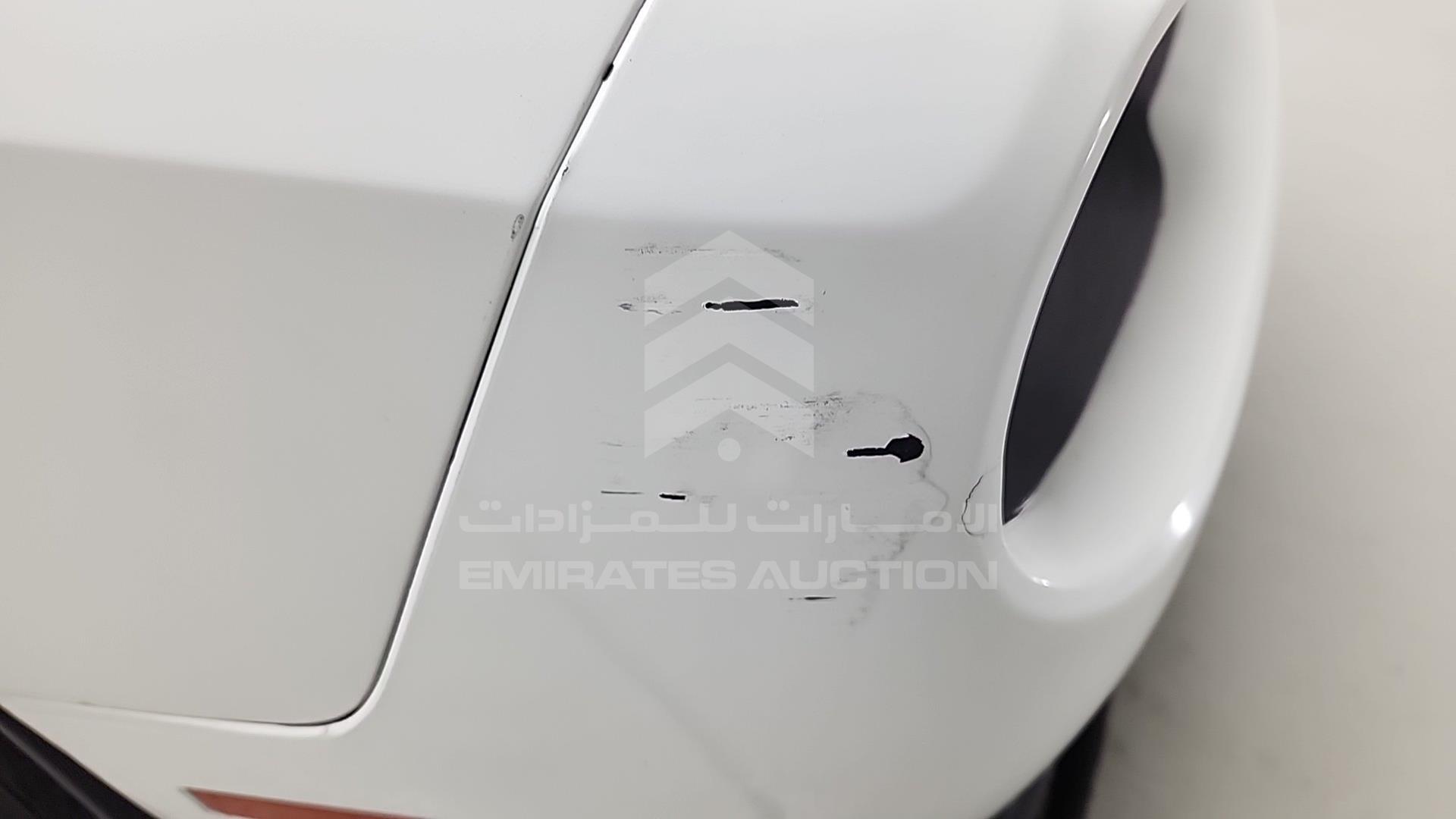 2018 DODGE CHALLENGER VIN: 2C3CDZBT2JH182900