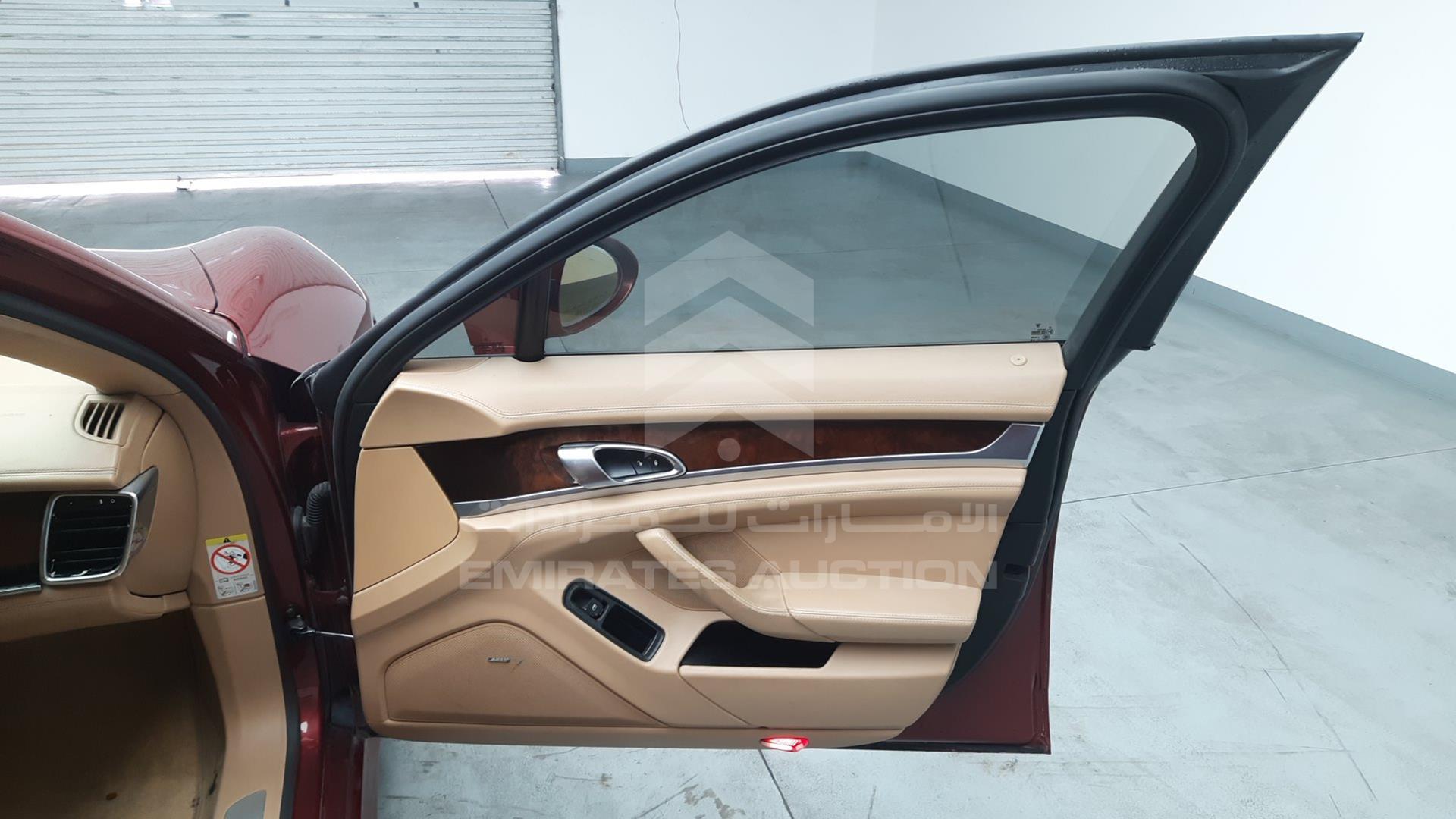 2013 PORSCHE PANAMERA VIN: WP0ZZZ97ZDL000542