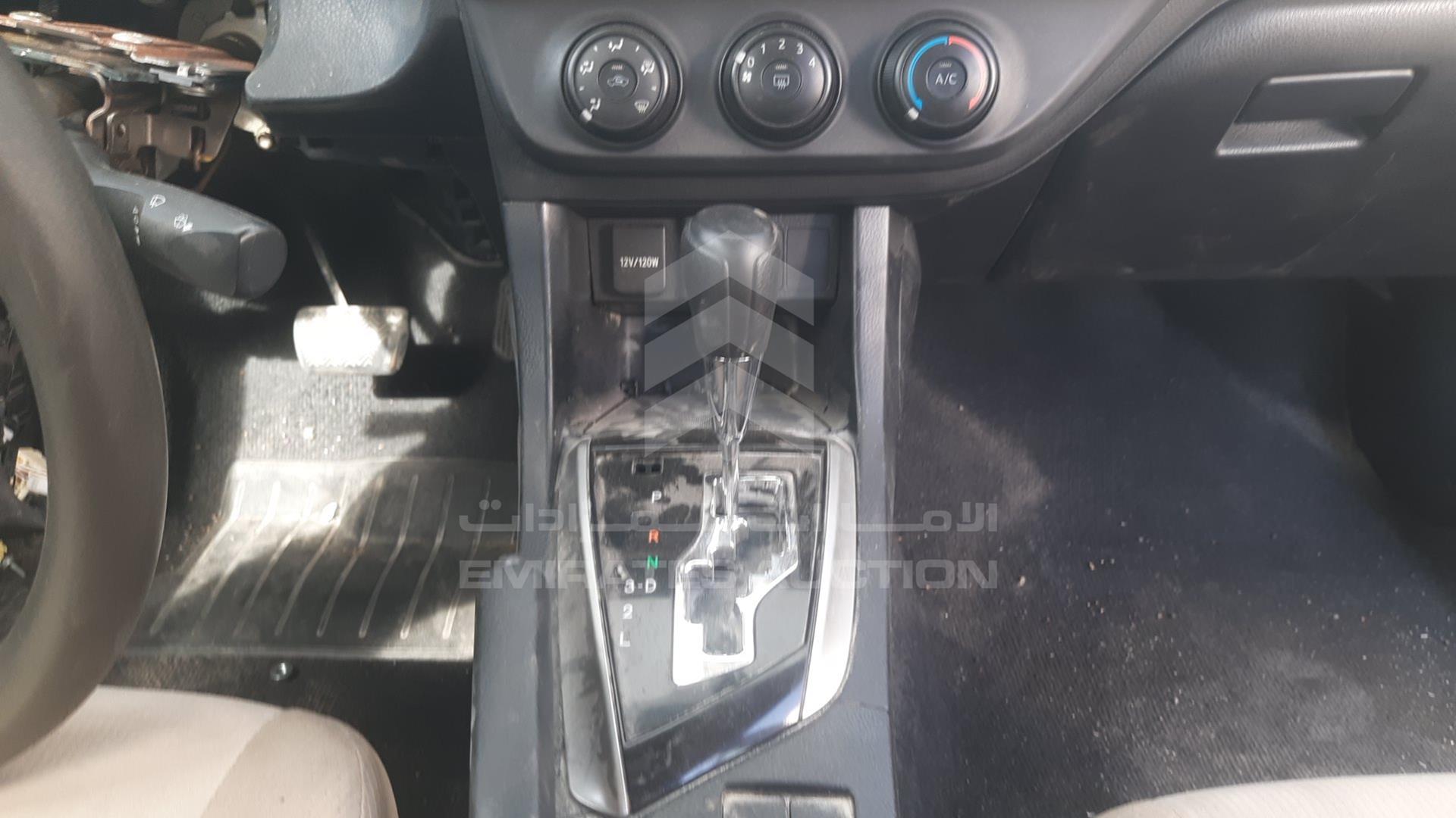 2015 TOYOTA COROLLA VIN: RKLBB9HEXF5042097