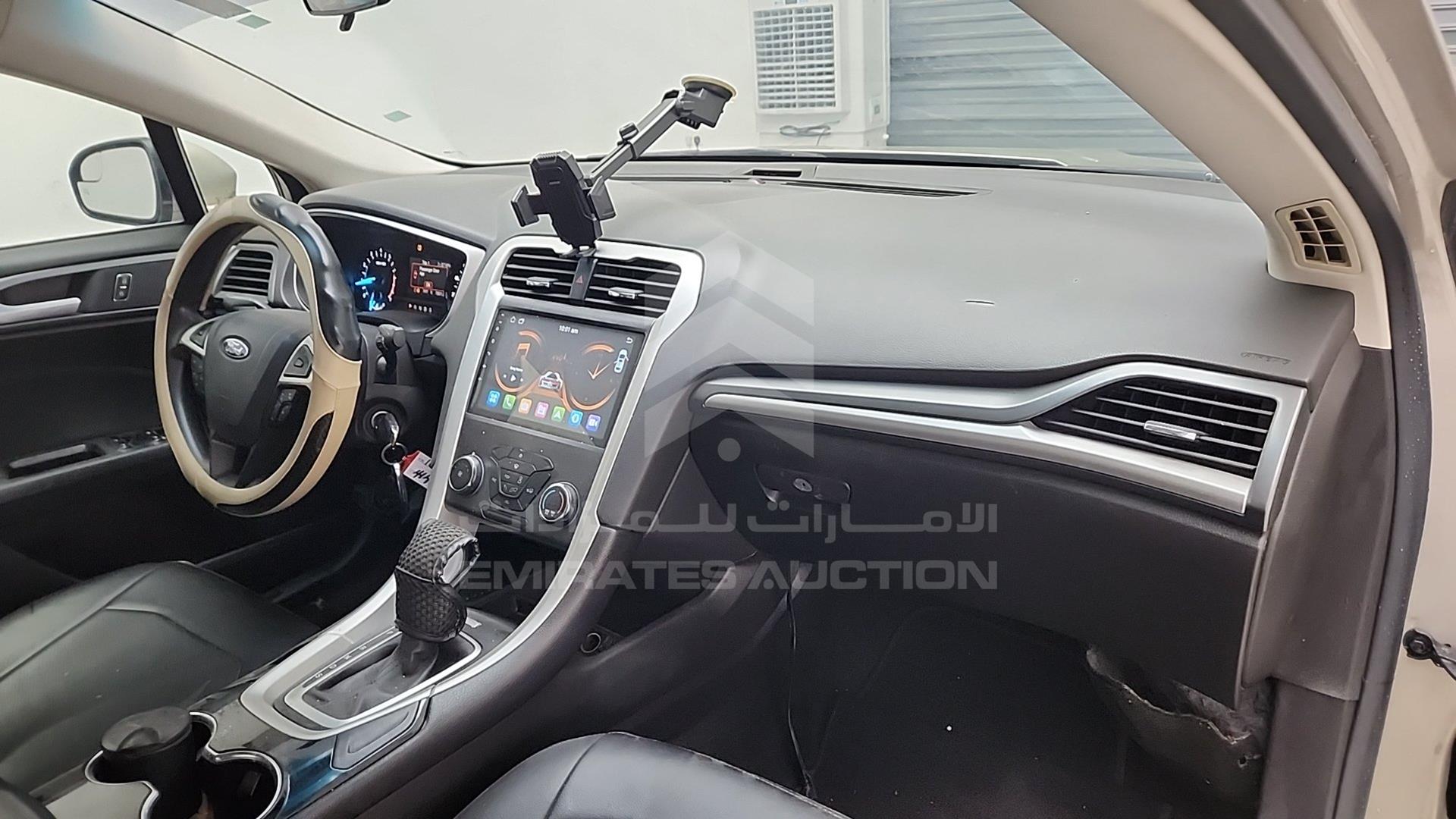 2015 FORD FUSION VIN: 3FA6P0H75FR101329