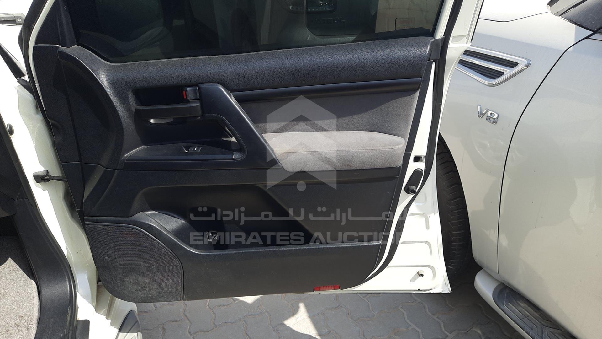 2010 TOYOTA LAND CRUISER VIN: JTMDU09J9A4028309