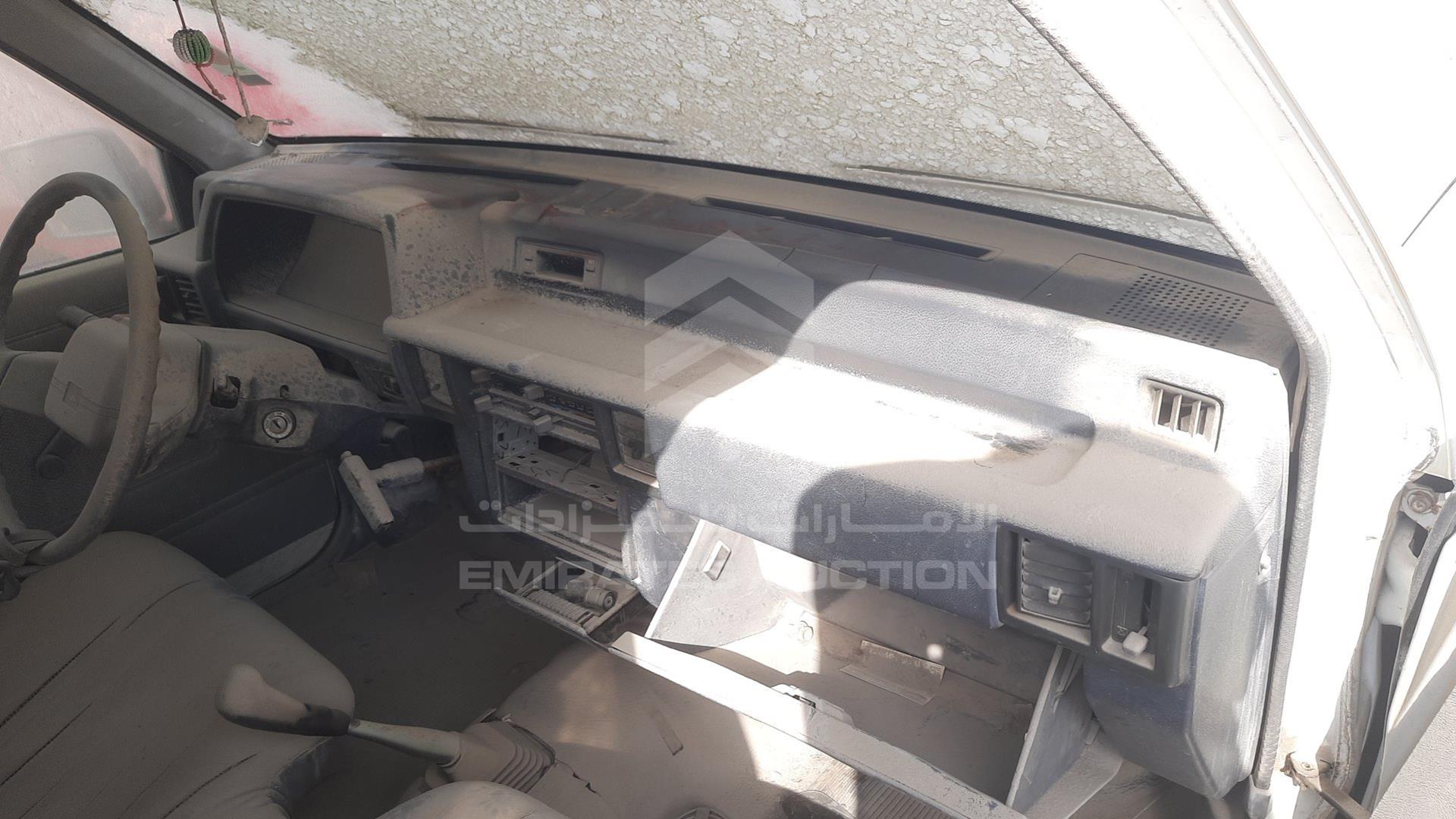 2001 MITSUBISHI L 200 VIN: JMYJNK1201P700268