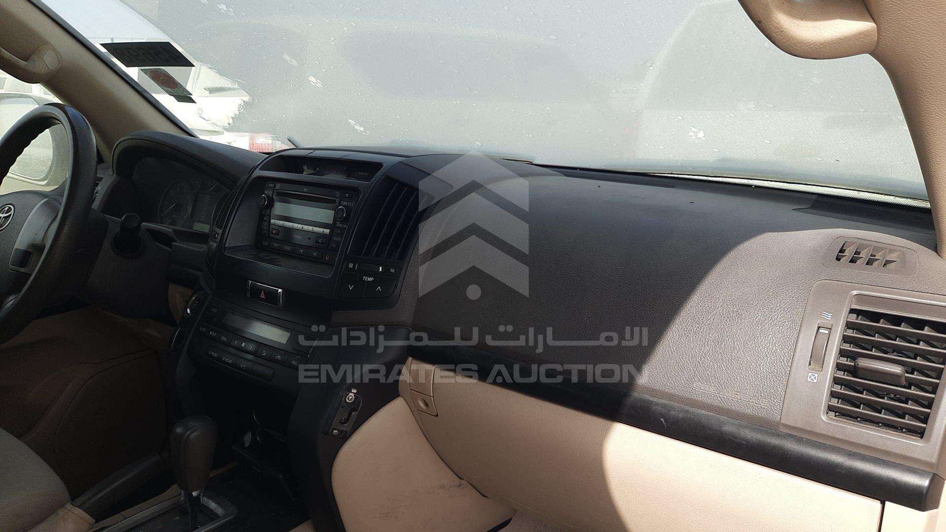 2014 TOYOTA LAND CRUISER VIN: JTMDU09J8E4094677
