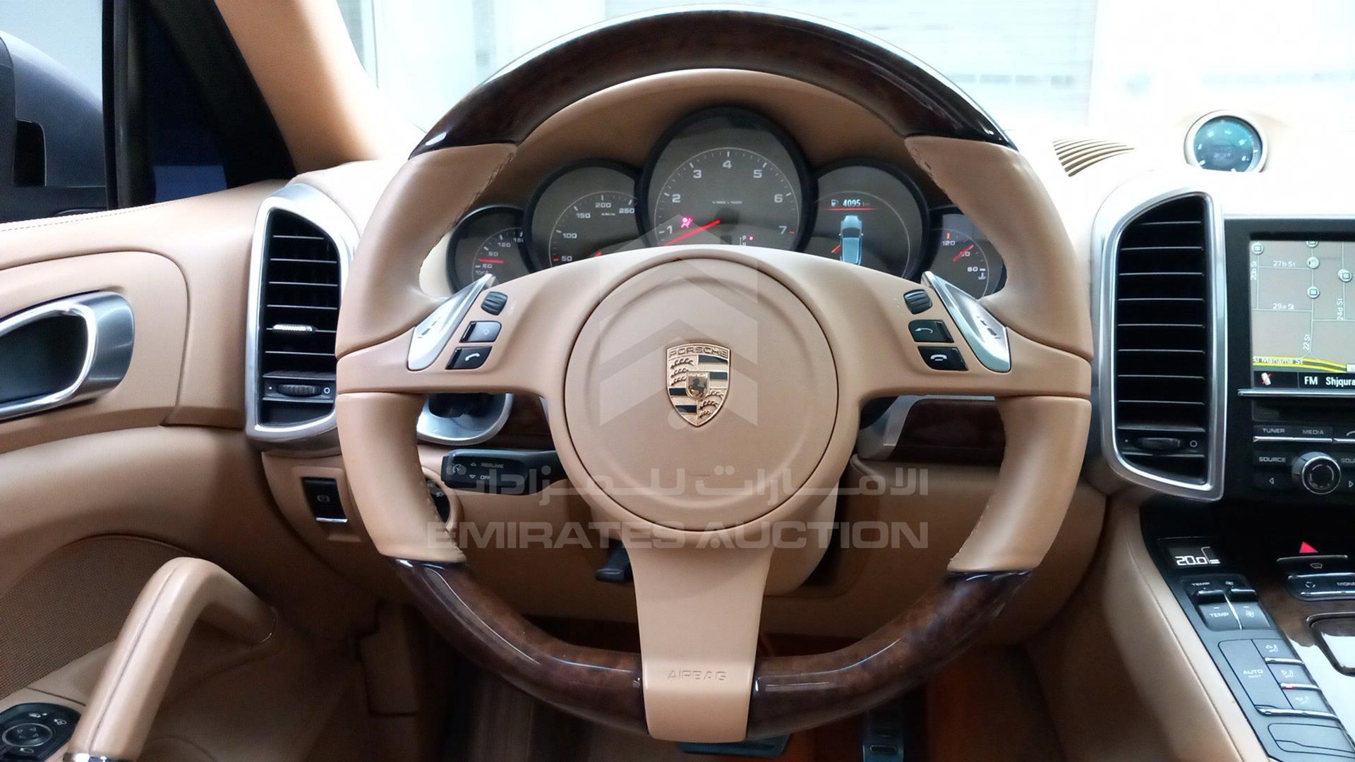 2012 PORSCHE CAYENNE S VIN: WP1ZZZ92ZCLA50158