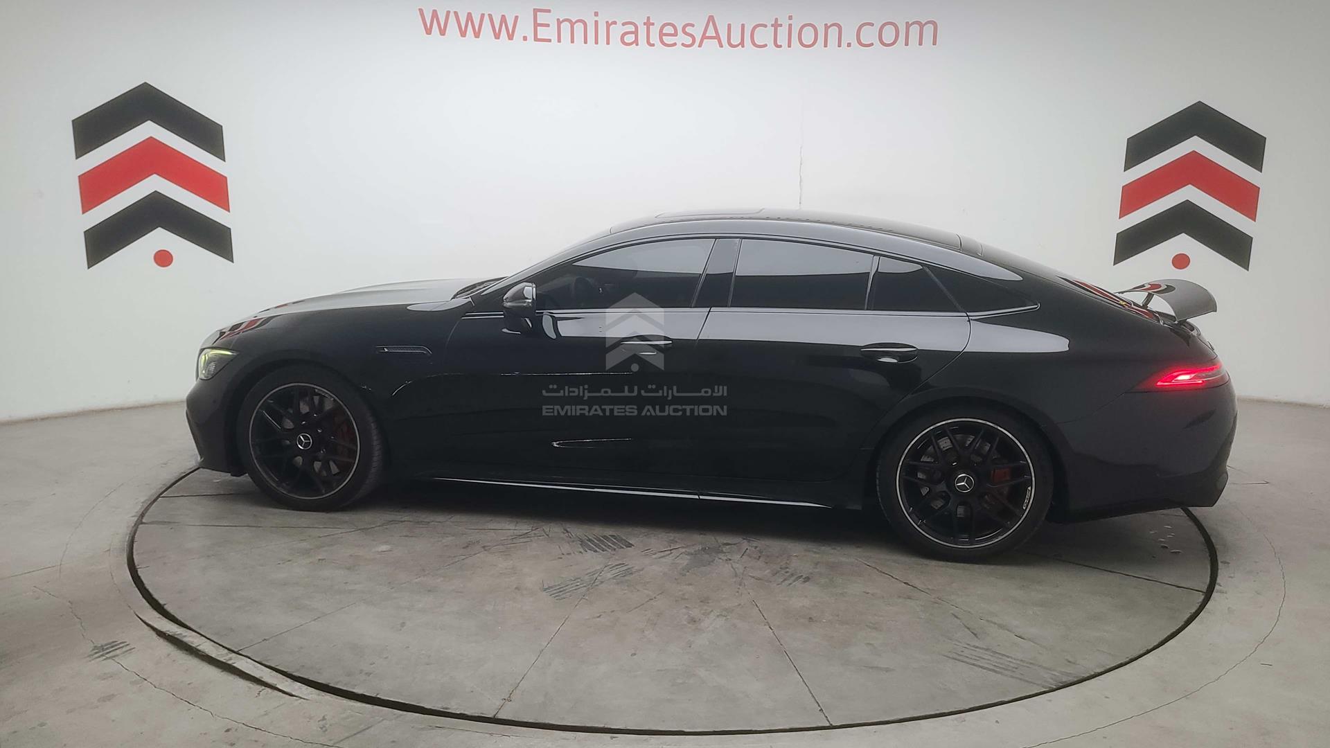 2019 MERCEDES GT 63 S VIN: WDD2906881A000322