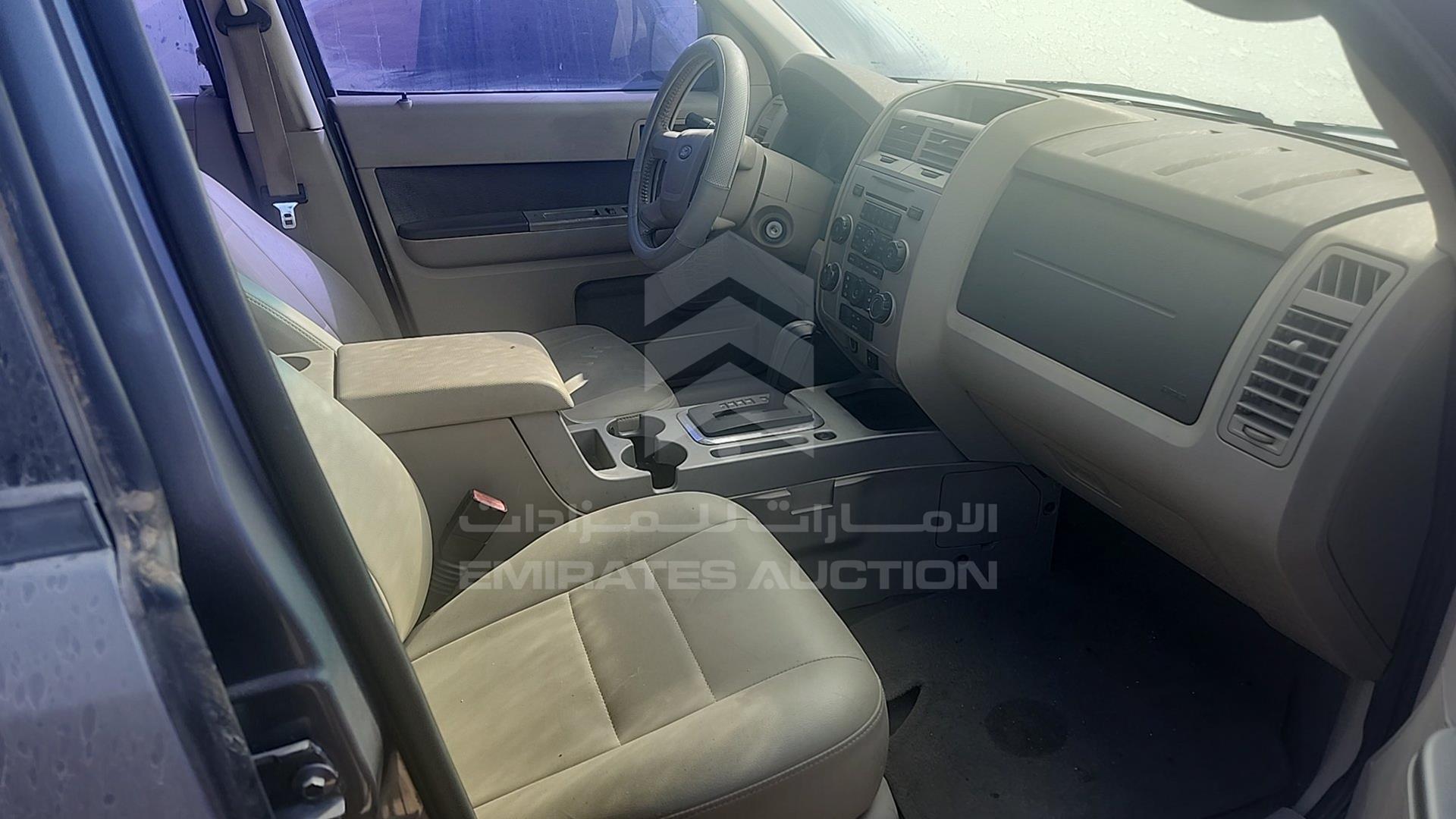 2009 FORD ESCAPE VIN: 1FMCU93G49KA22921