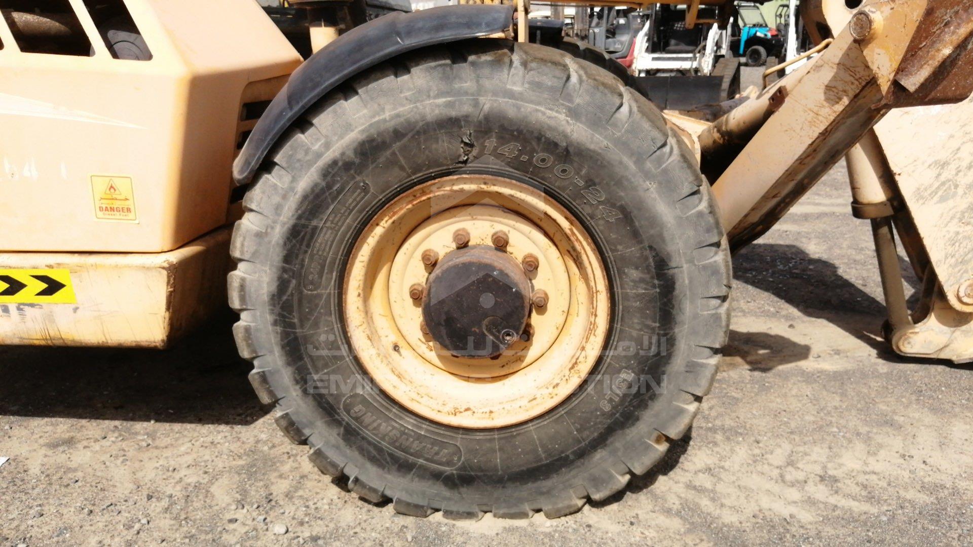 2006 GEHL 4240E VIN: DL1155HJZ0841070