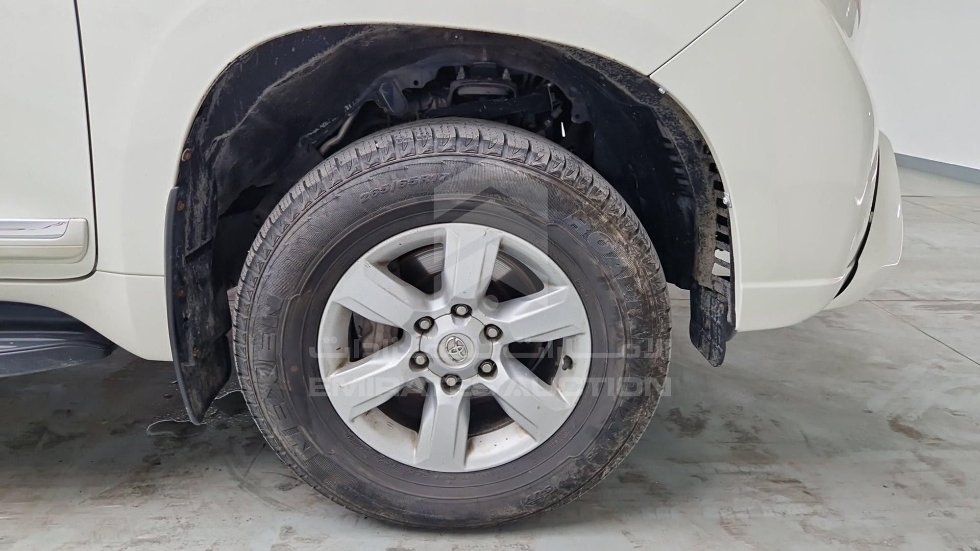 2014 TOYOTA PRADO VIN: JTEJU3FJ5E5059514