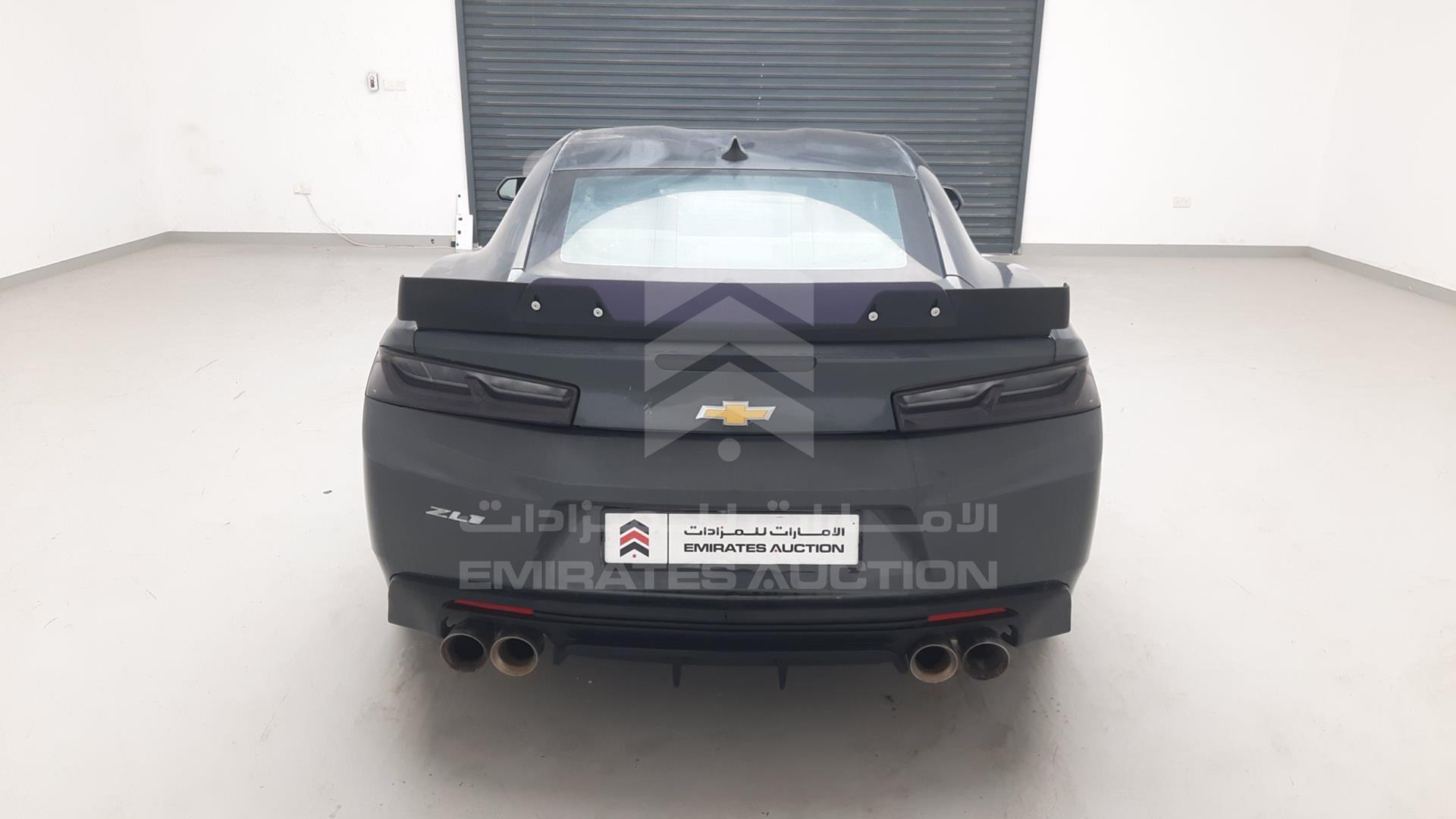 2018 CHEVROLET CAMARO VIN: 1G1FB1RX6J0106408