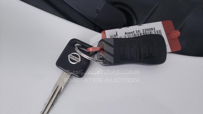 5N1AR1N87CC609082 Auction: EmiratesAuction Lot: 406027 5N1AR1N87CC609082 Nissan Pathfinder 2012 WHITE Photo 5