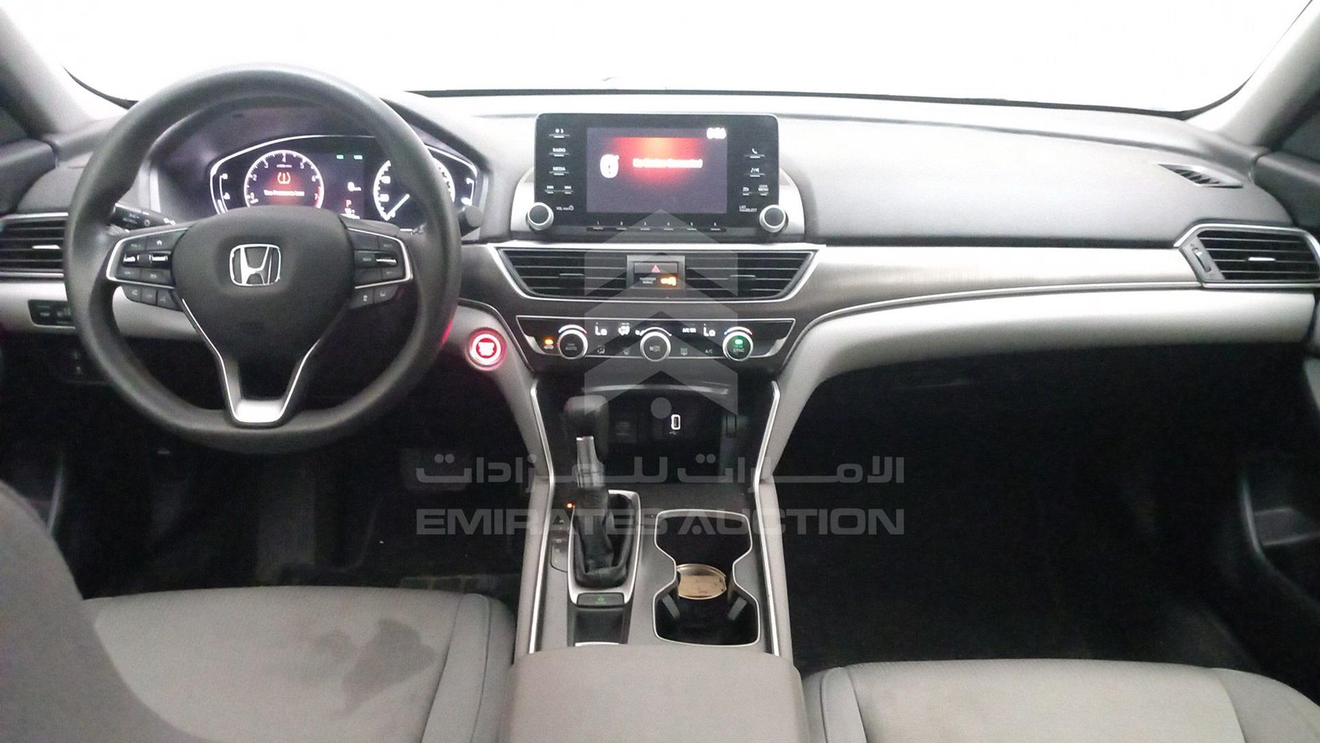 2019 HONDA ACCORD VIN: 1HGCV1F10KA077048