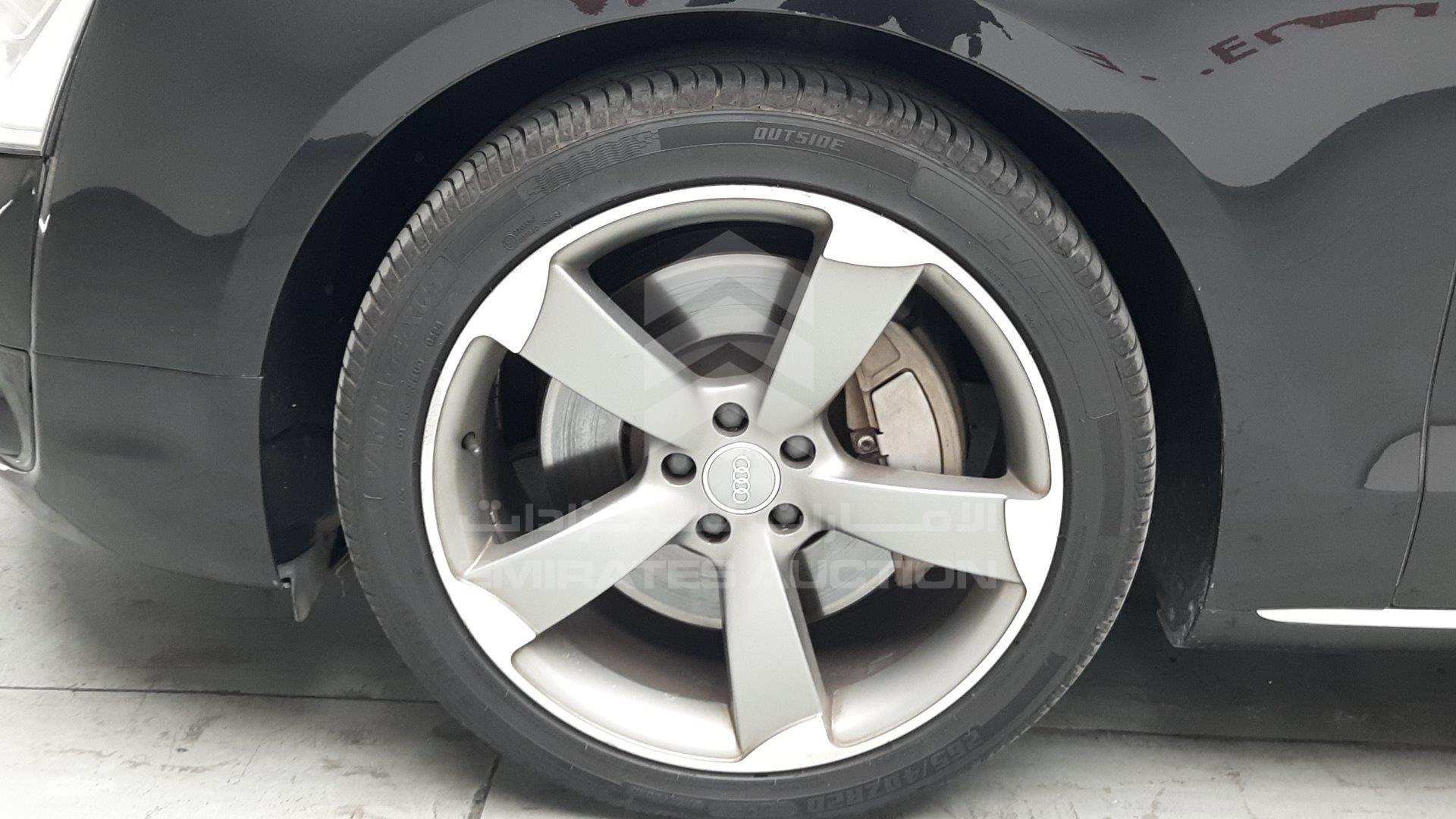 WAURVB4HXBN007397 - 2011 Audi A8 - #490352
