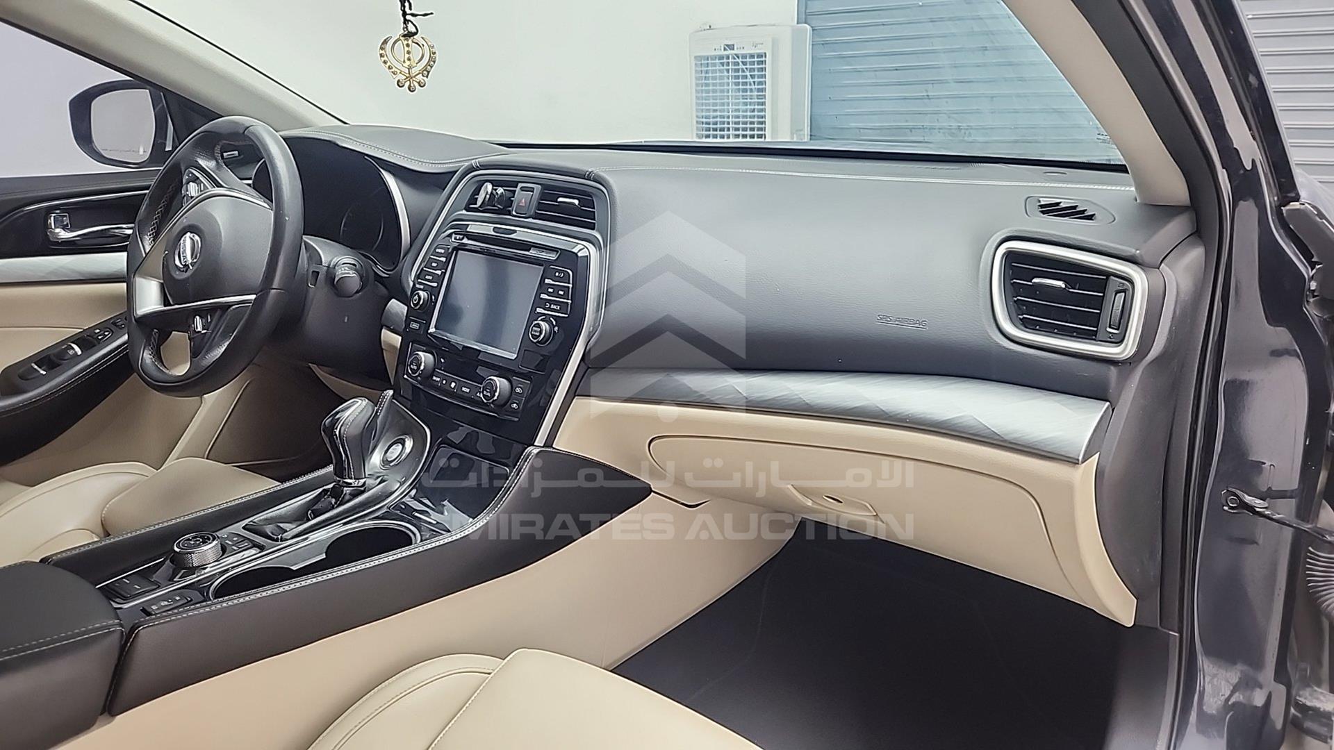 2018 NISSAN MAXIMA VIN: 1N4AA6AP2JC381064