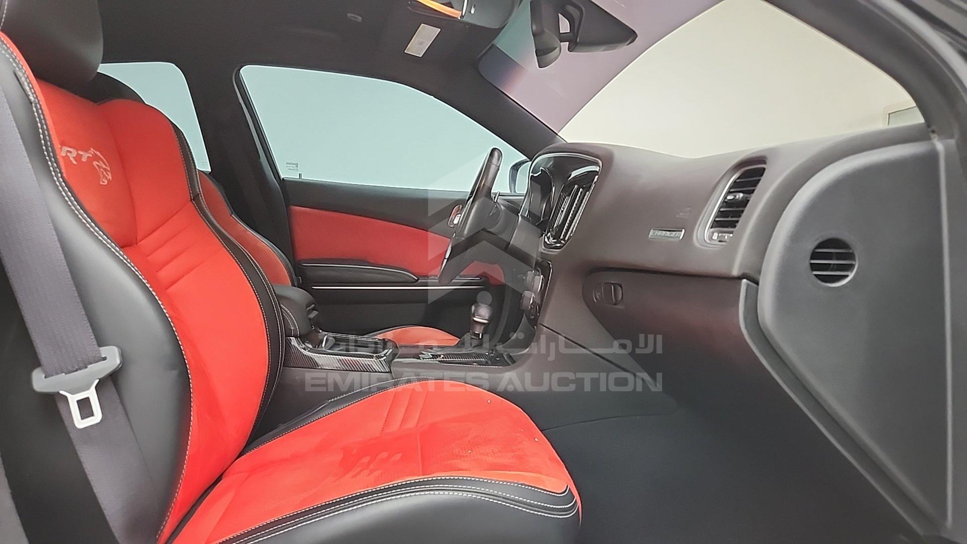 2019 DODGE CHARGER VIN: 2C3CDXHG3KH630612