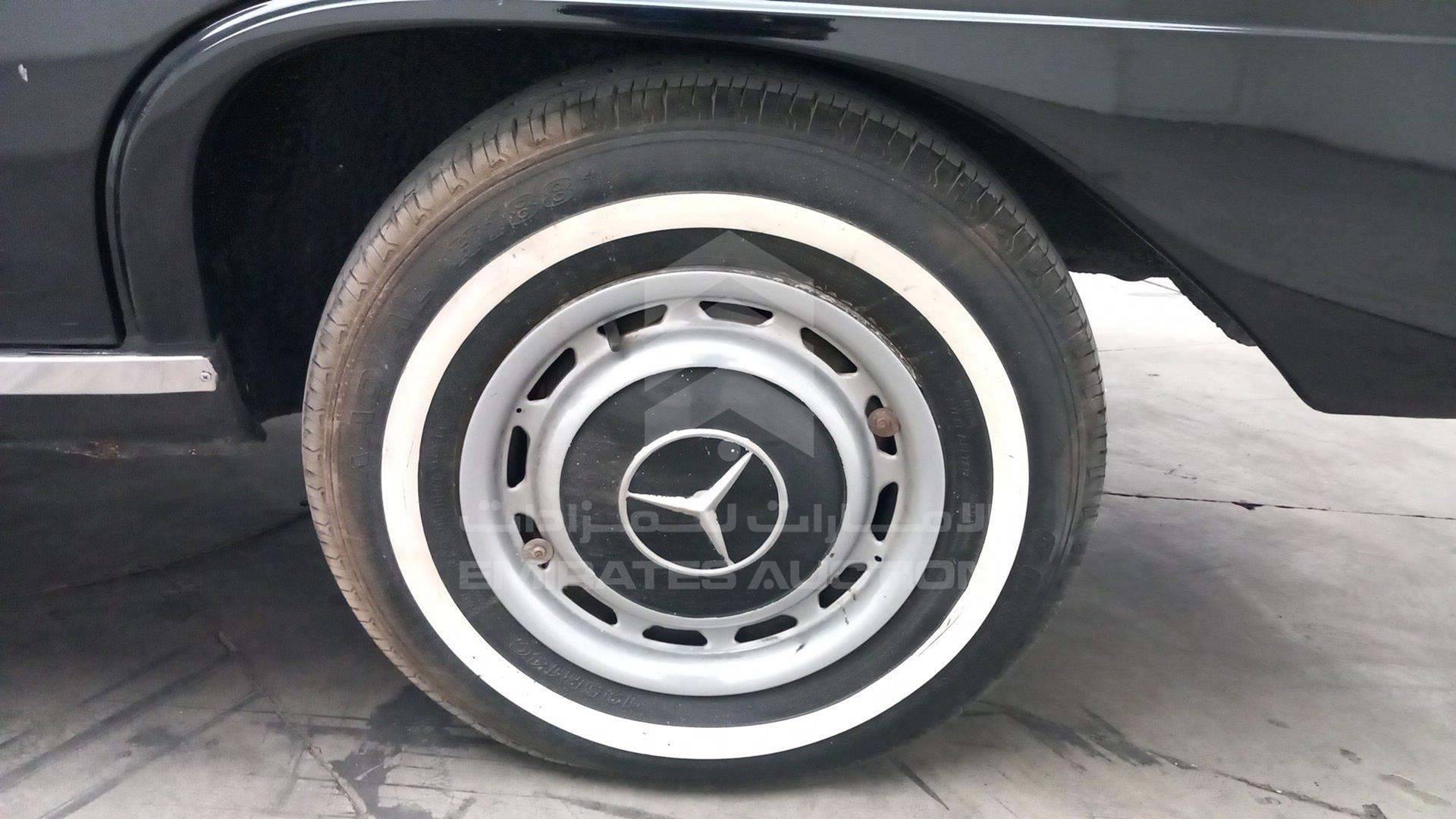 1965 MERCEDES 190 VIN: H001010124378