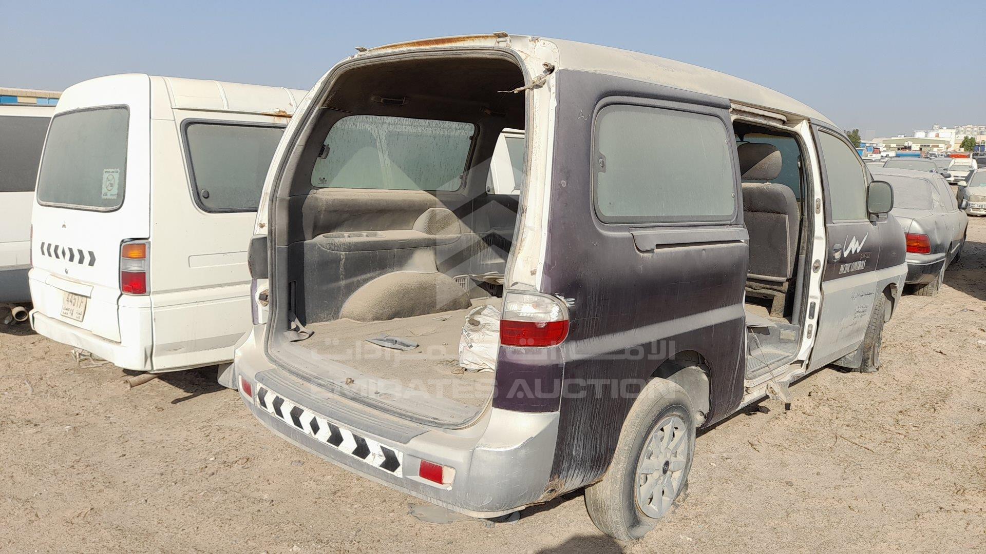 KMJWWH7W06U692581 - 2006 Hyundai H1 - #359616