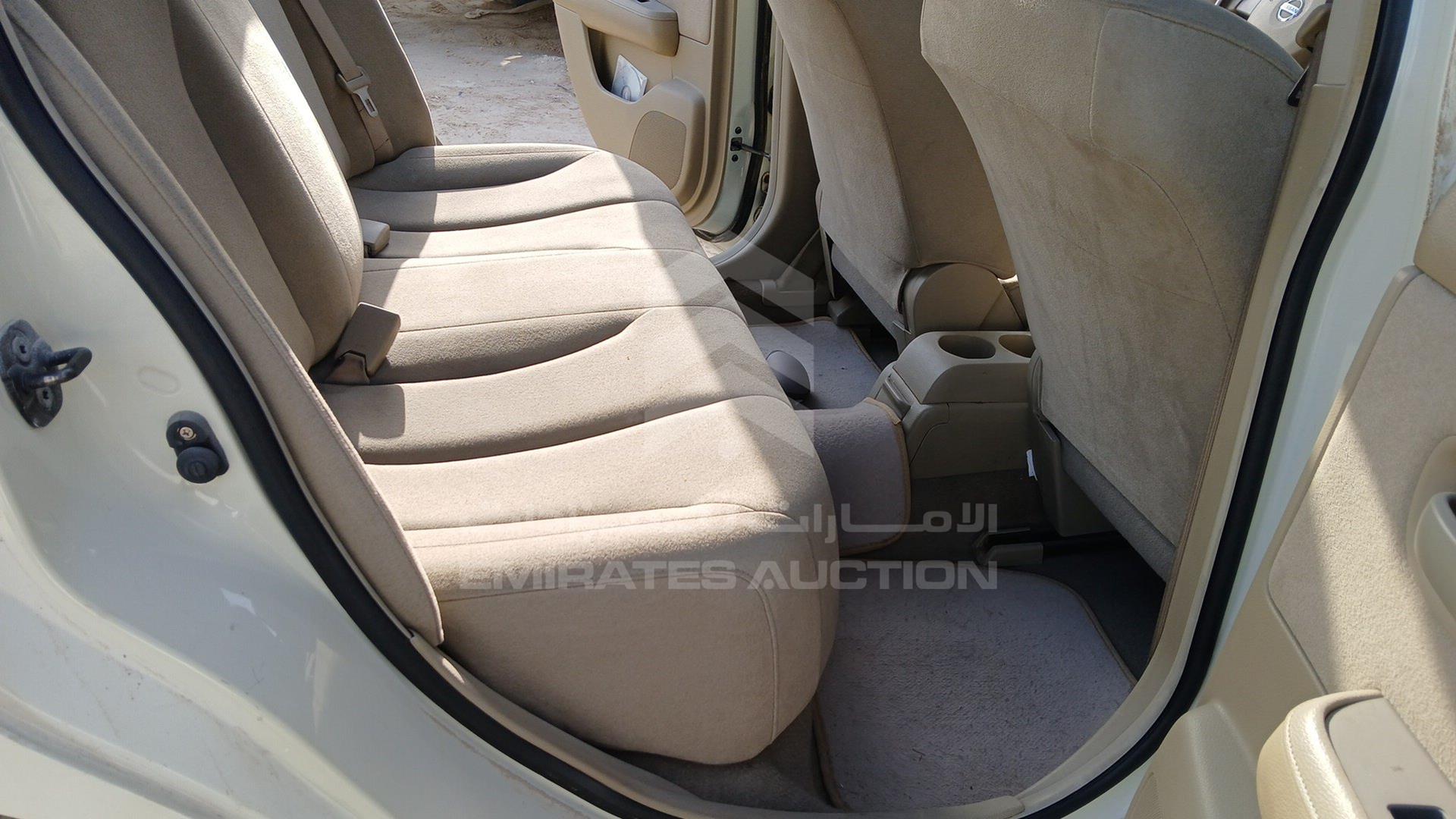 2008 NISSAN TIIDA VIN: JN1CC11C88T010565