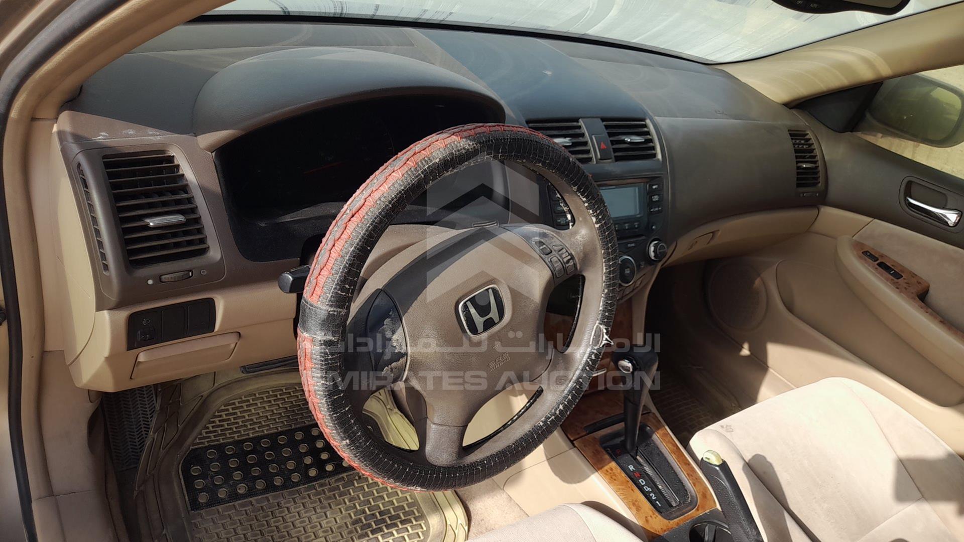 2005 HONDA ACCORD VIN: JHMCM56715C401032