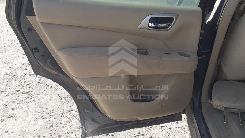 5N1AR2M50EC626502 Auction: EmiratesAuction Lot: 408569 5N1AR2M50EC626502 Nissan Pathfinder 2014 GREY Photo 17