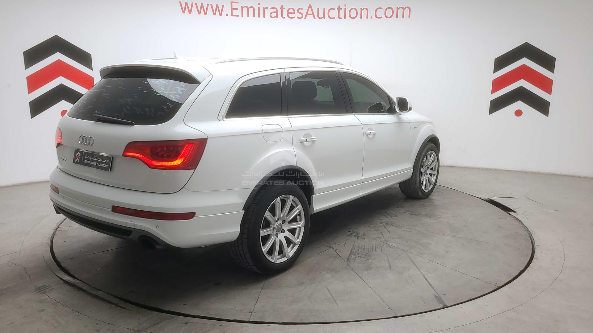 2013 AUDI Q7 VIN: WA1AGDFE2DD004733