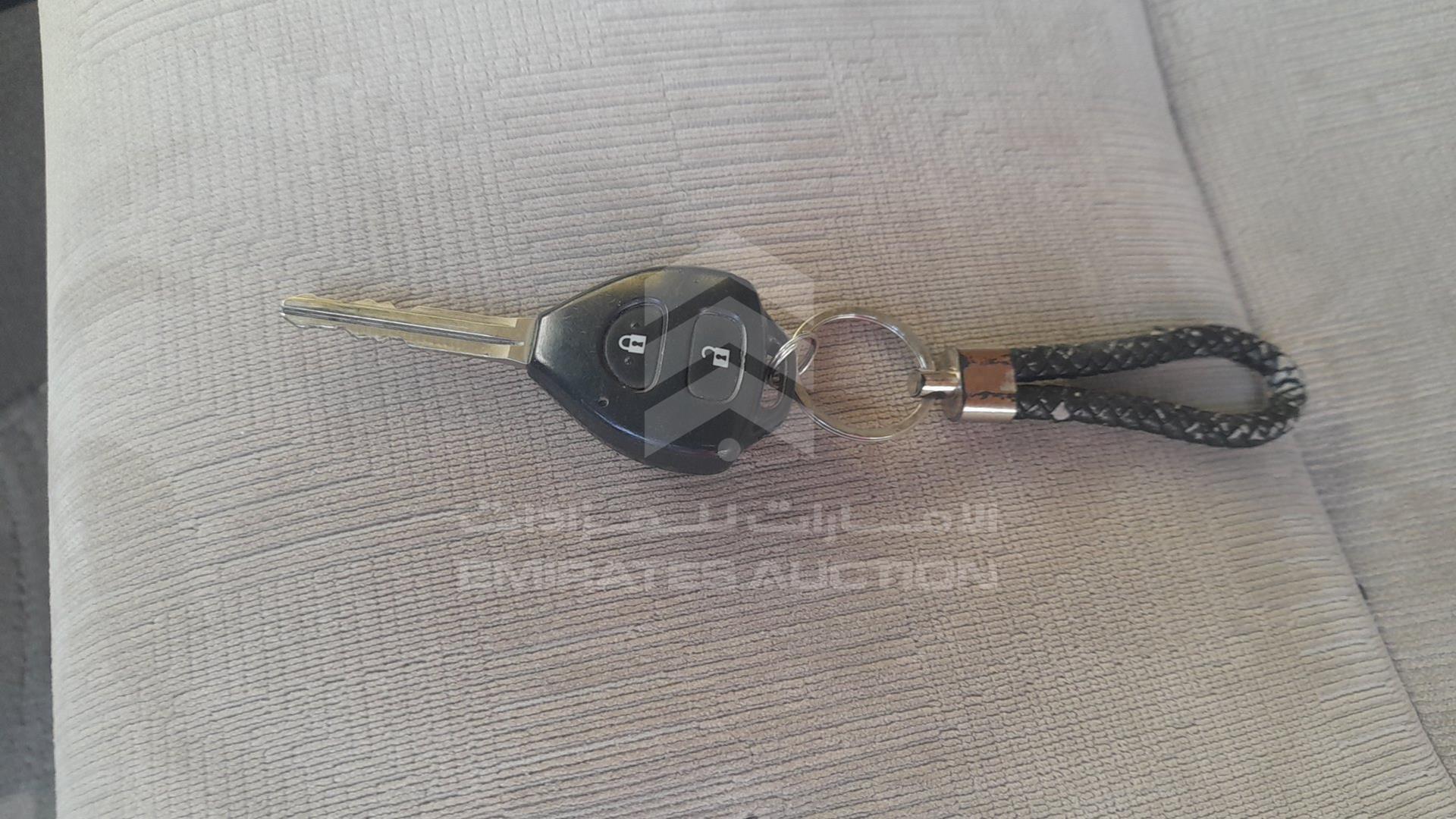2014 TOYOTA FORTUNER VIN: MHFYU59G4E7032747
