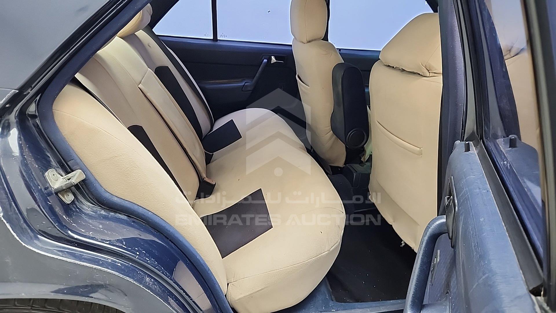 1993 MERCEDES E 190 VIN: WDB2010241G048842