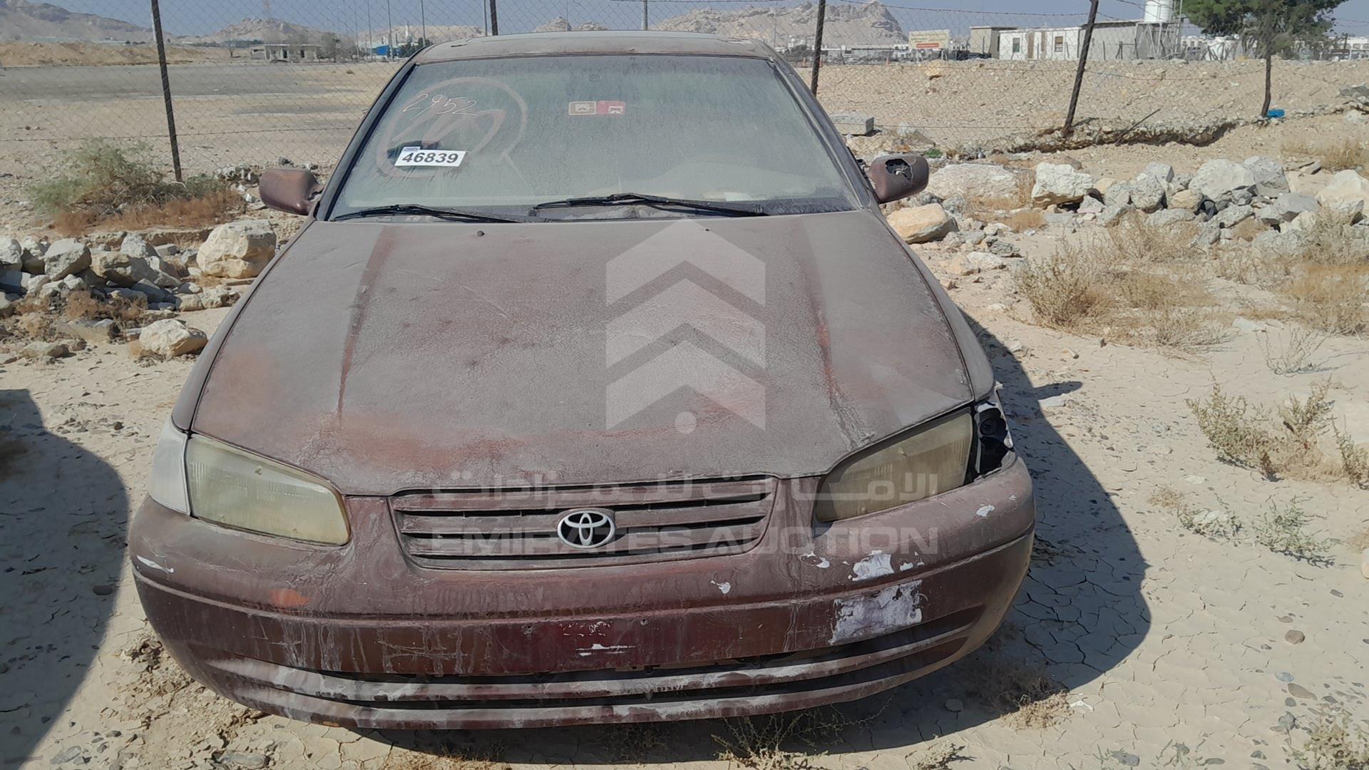 1999 TOYOTA CAMRY VIN: JT2BG28K3X0263995