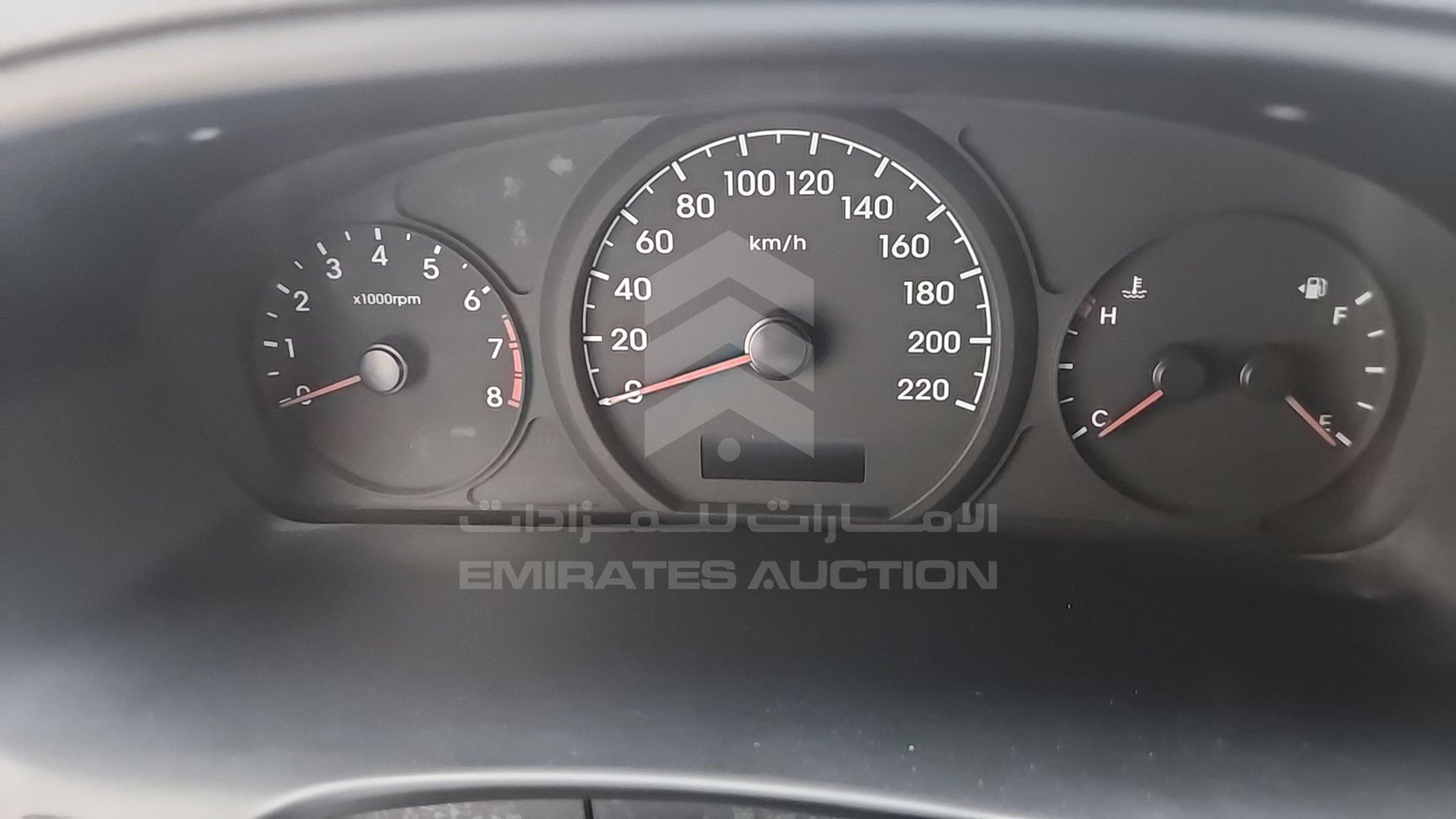 2018 HYUNDAI H1 VIN: KMJWA37R7JU974303