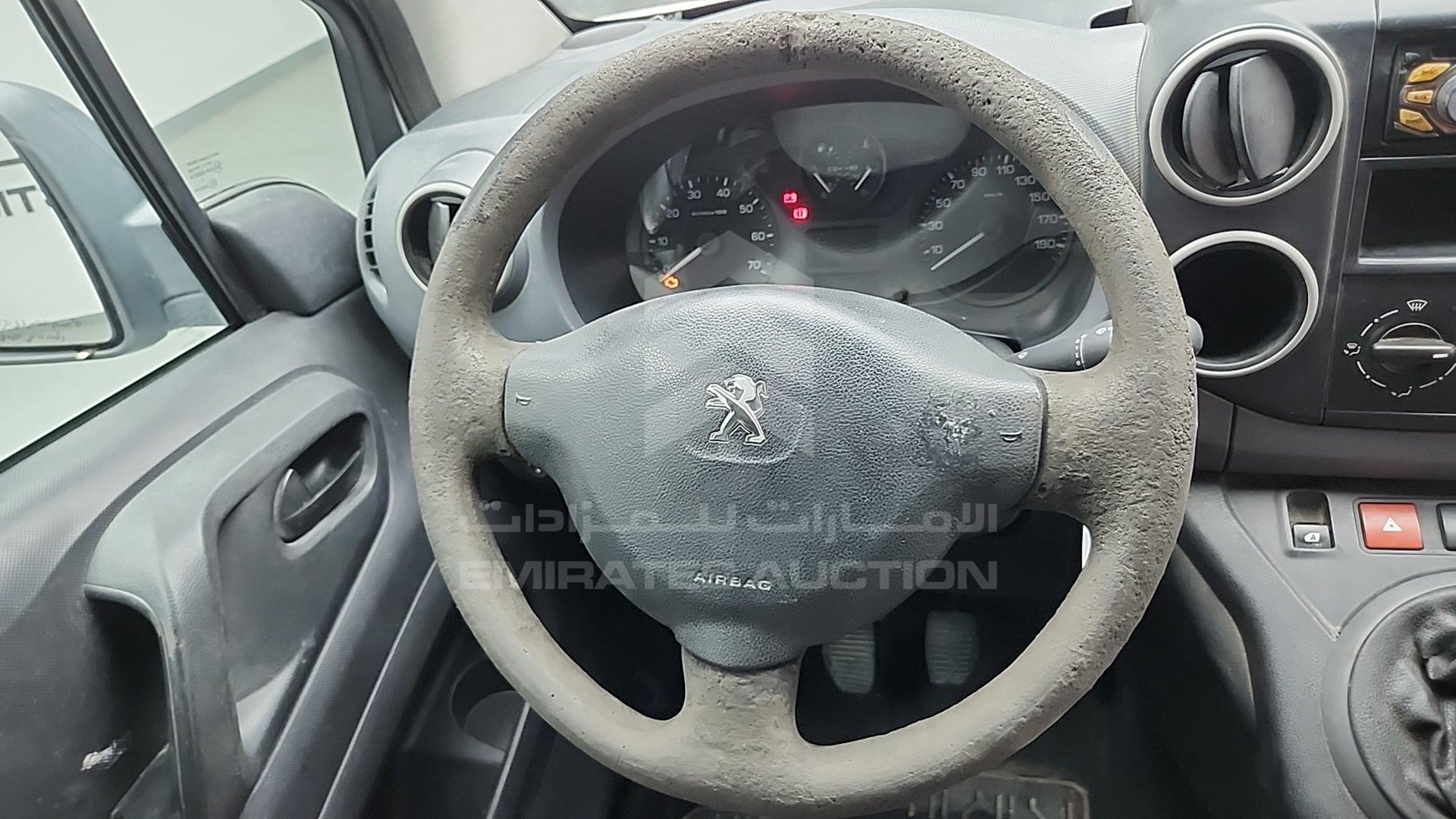 2015 PEUGEOT PARTNER VIN: VF37ENFU7FJ509048
