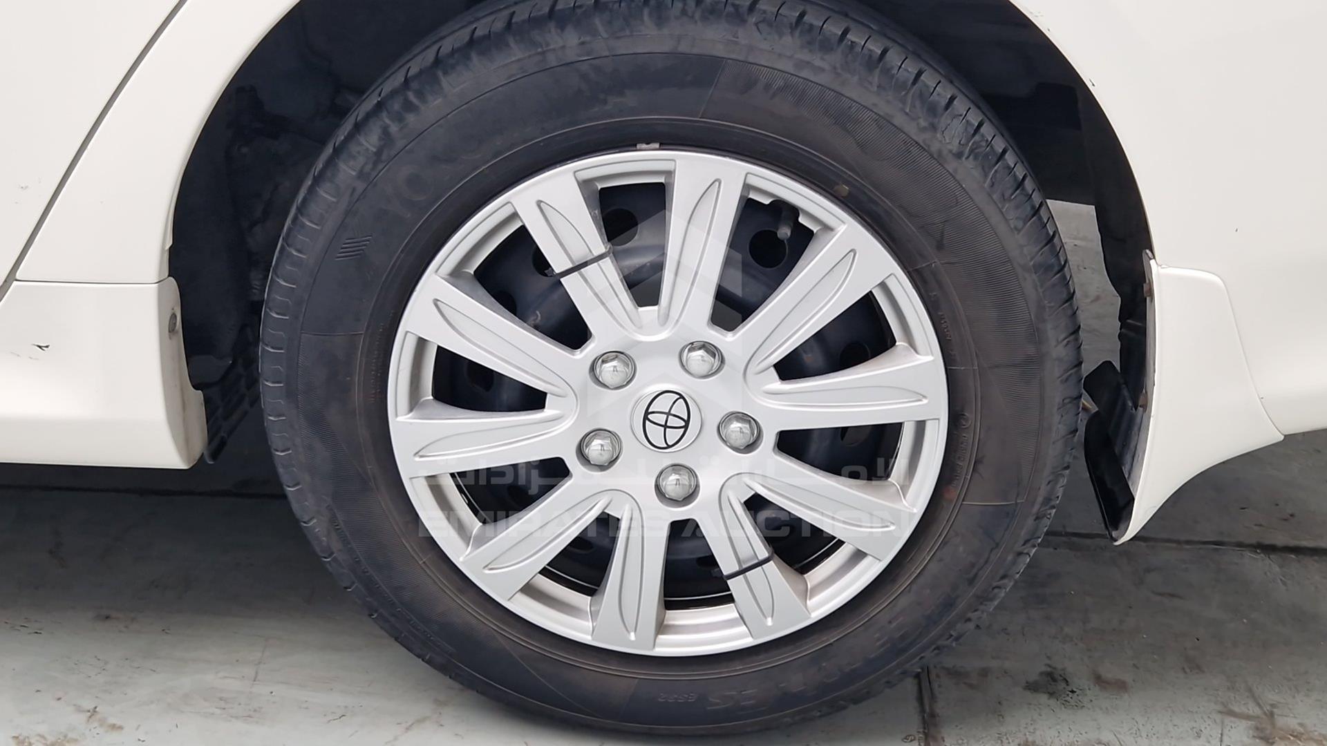 2008 TOYOTA COROLLA VIN: JTDBR42E889012922