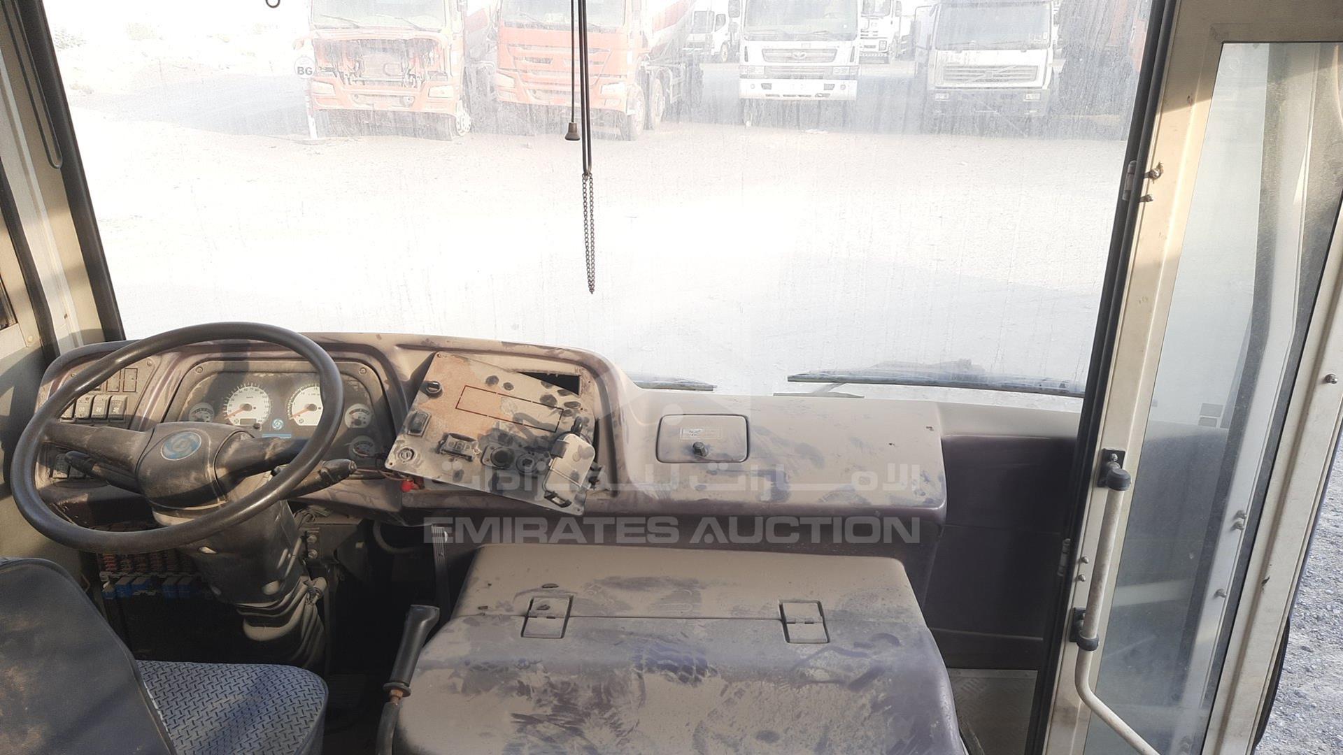 2019 ASHOK LEYLAND FALCON VIN: MB1PBEHD2KU0B0770