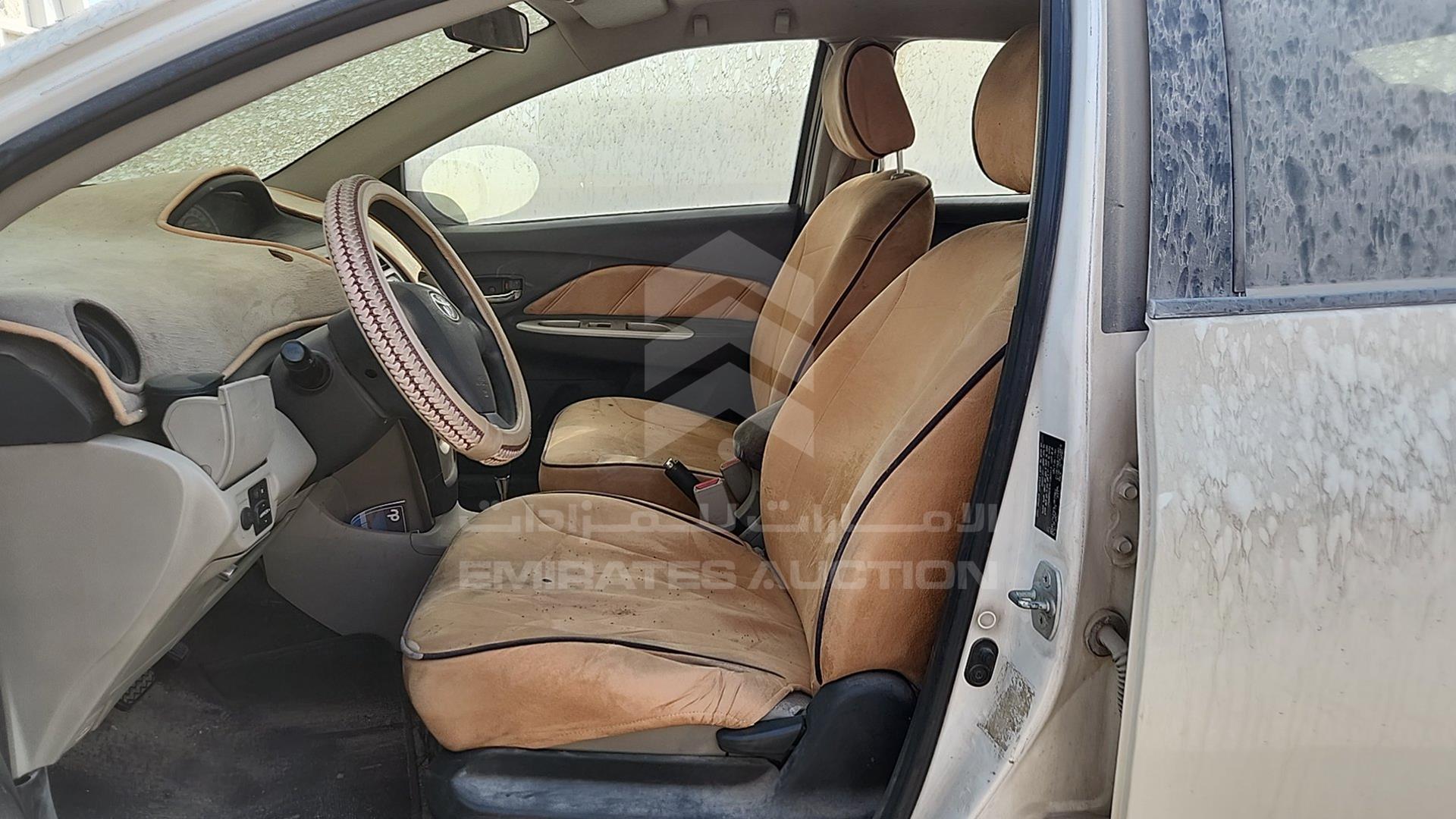 2008 TOYOTA YARIS VIN: JTDBW923081084913