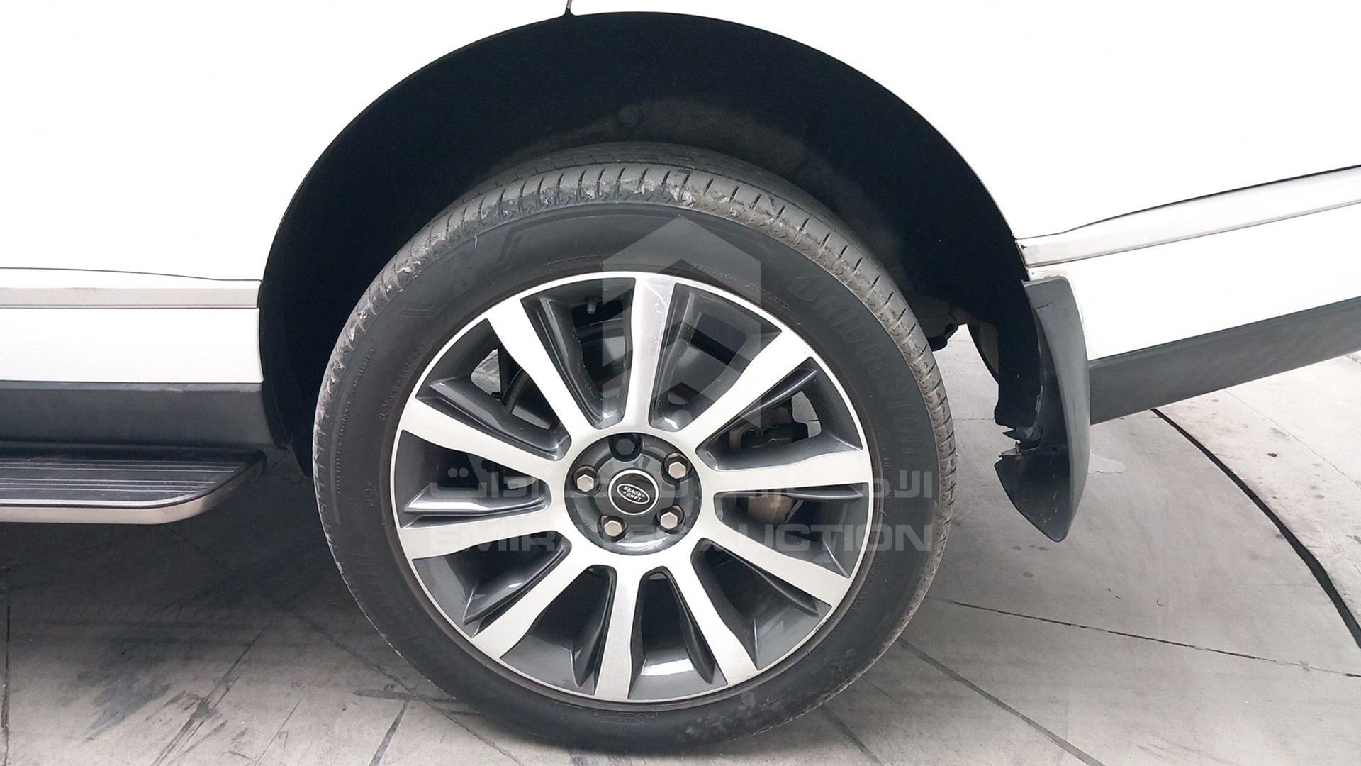 2015 RANGE ROVER HSE VIN: SALGA2DF7FA223492