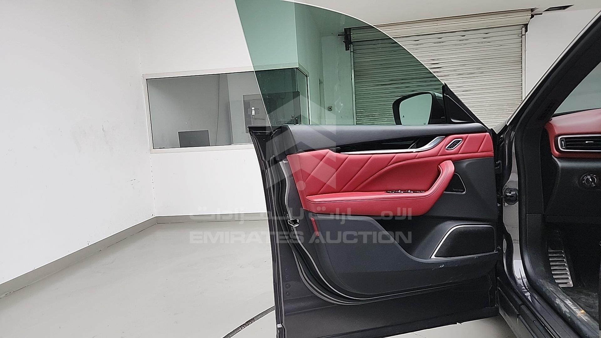 2021 MASERATI LEVANTE VIN: ZN661YUS2MX378091