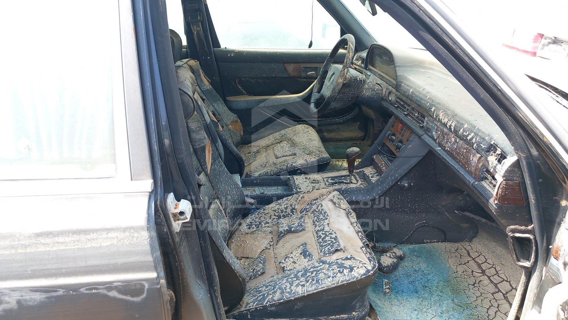 1990 MERCEDES --- VIN: WDB12603618545466