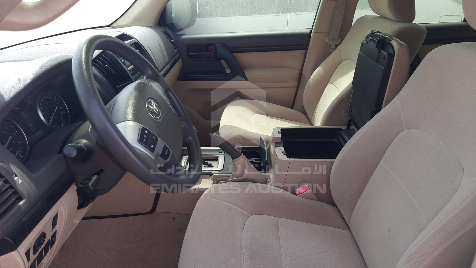 2013 TOYOTA LAND CRUISER VIN: JTMDU09J1D5066261