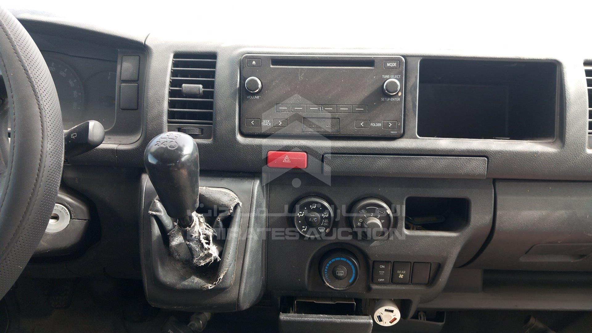 2015 TOYOTA HIACE VIN: JTGRX12P6F8046402