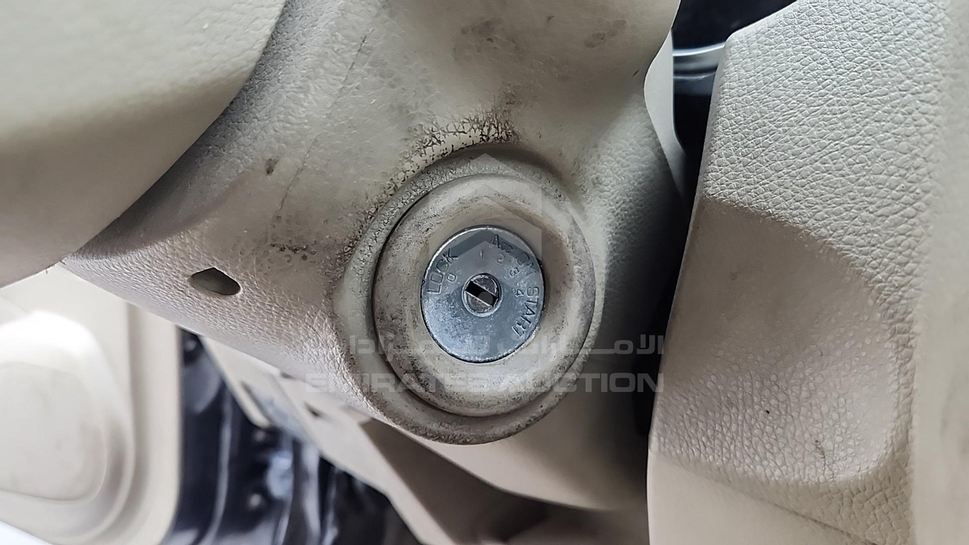 2007 NISSAN TIIDA VIN: JN1CC11C57T005631