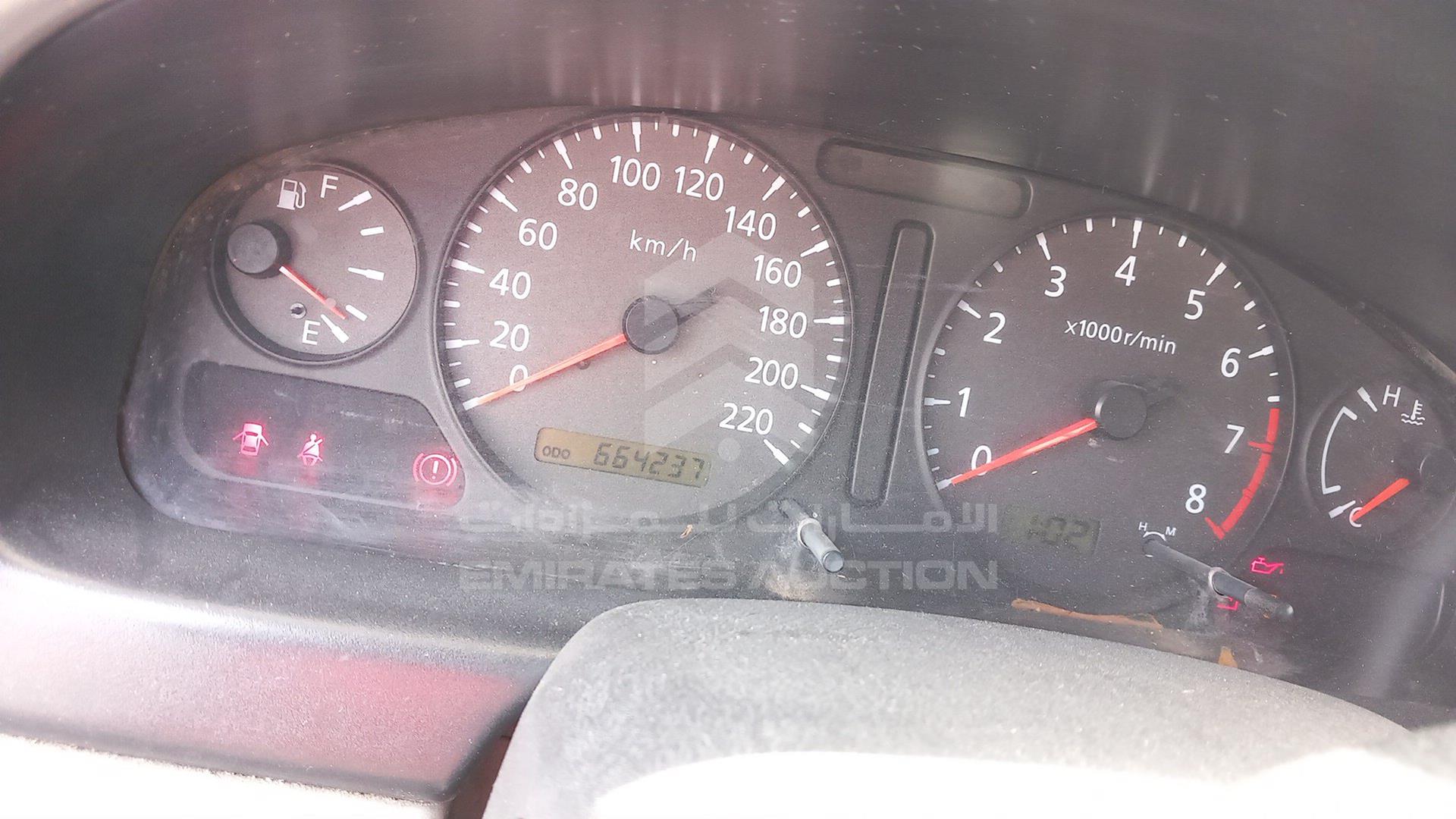 2002 NISSAN SUNNY VIN: JN1EN61S92W052983