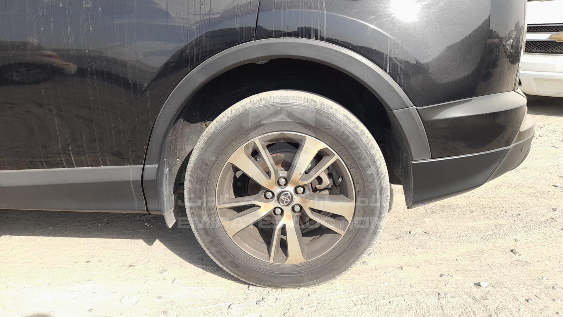 2016 TOYOTA RAV-4 VIN: JTMBF9EV7GD186588