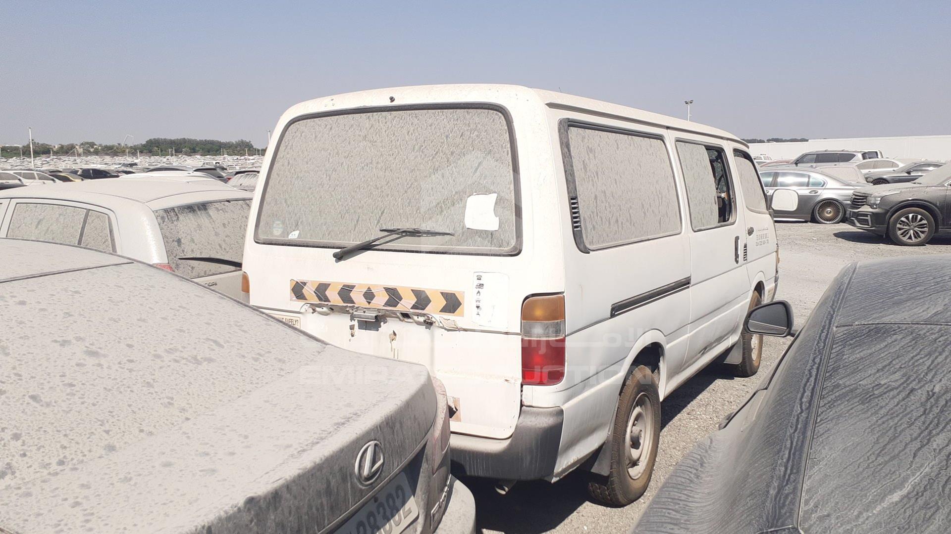 2004 TOYOTA HIACE VIN: JT4ZR119747014684