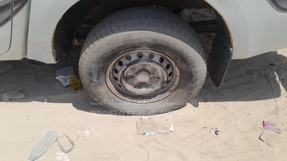 ميتسوبيشي L 200 2016 — الإطار الخلفي الأيسر — صورة 33
