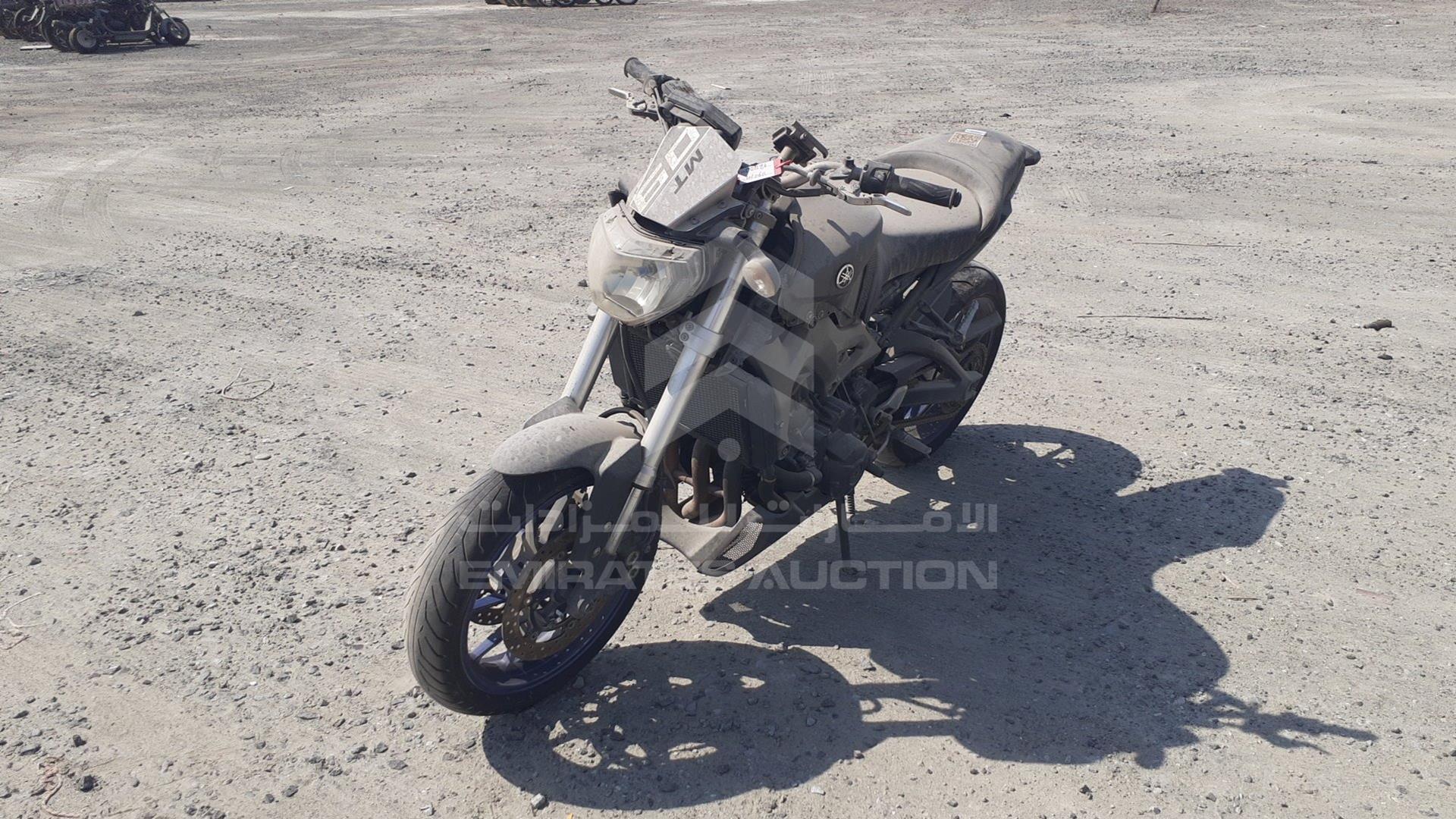 2014 YAMAHA MT 09 VIN: JYARN2949FA001186