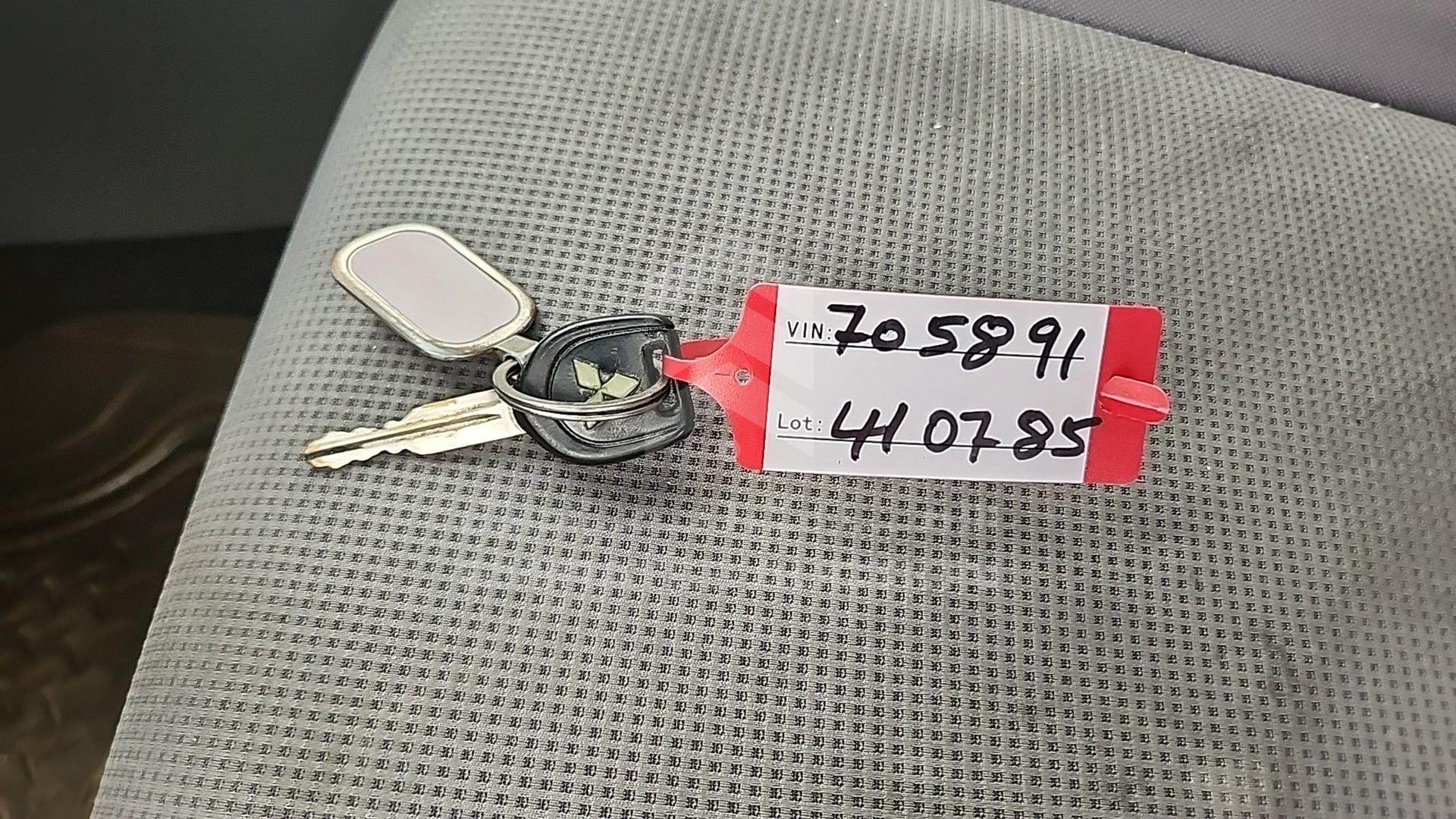 2007 MITSUBISHI LANCER VIN: JMYSRCS1A7U705891