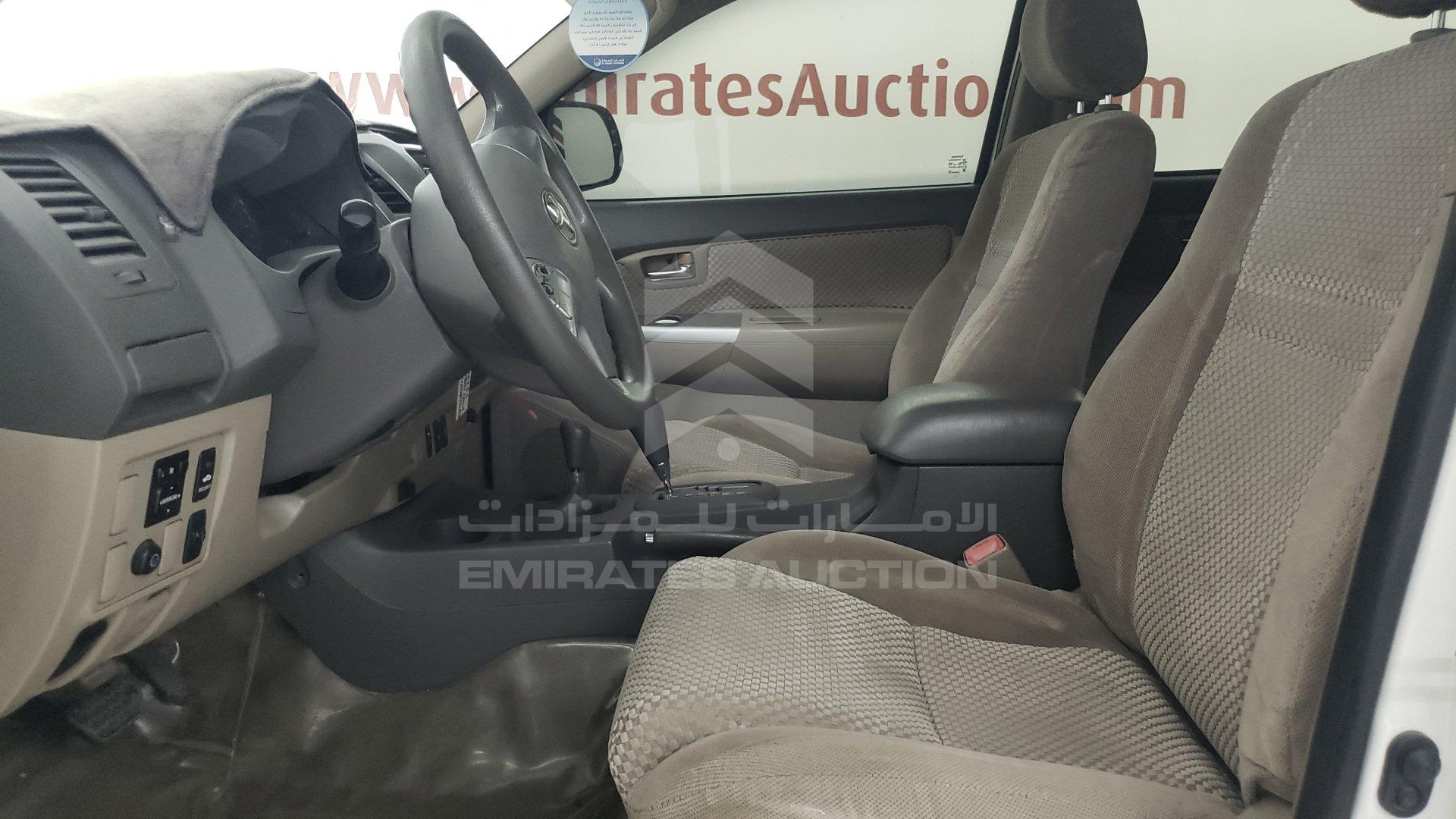 MHFYX59G0D8044989 - 2013 Toyota Fortuner - #356025