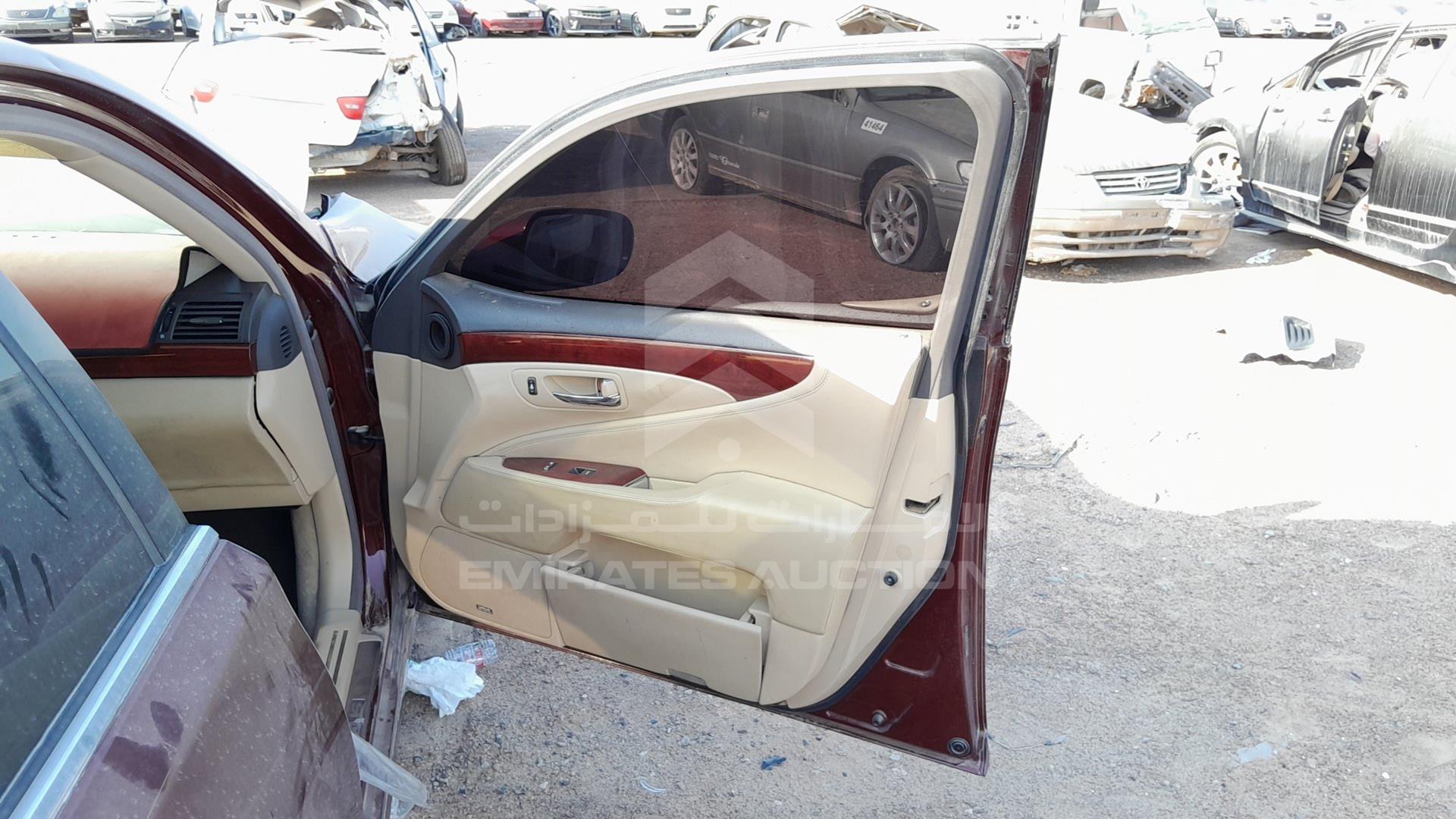 2007 LEXUS LS 460 VIN: JTHBL46F475046123