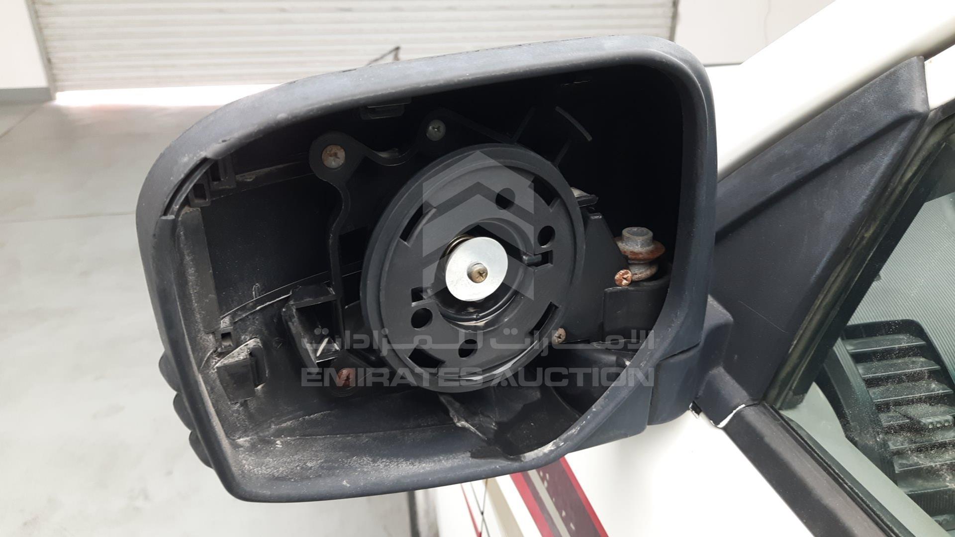 2015 MITSUBISHI L 200 VIN: MMBJNKA40FD017803