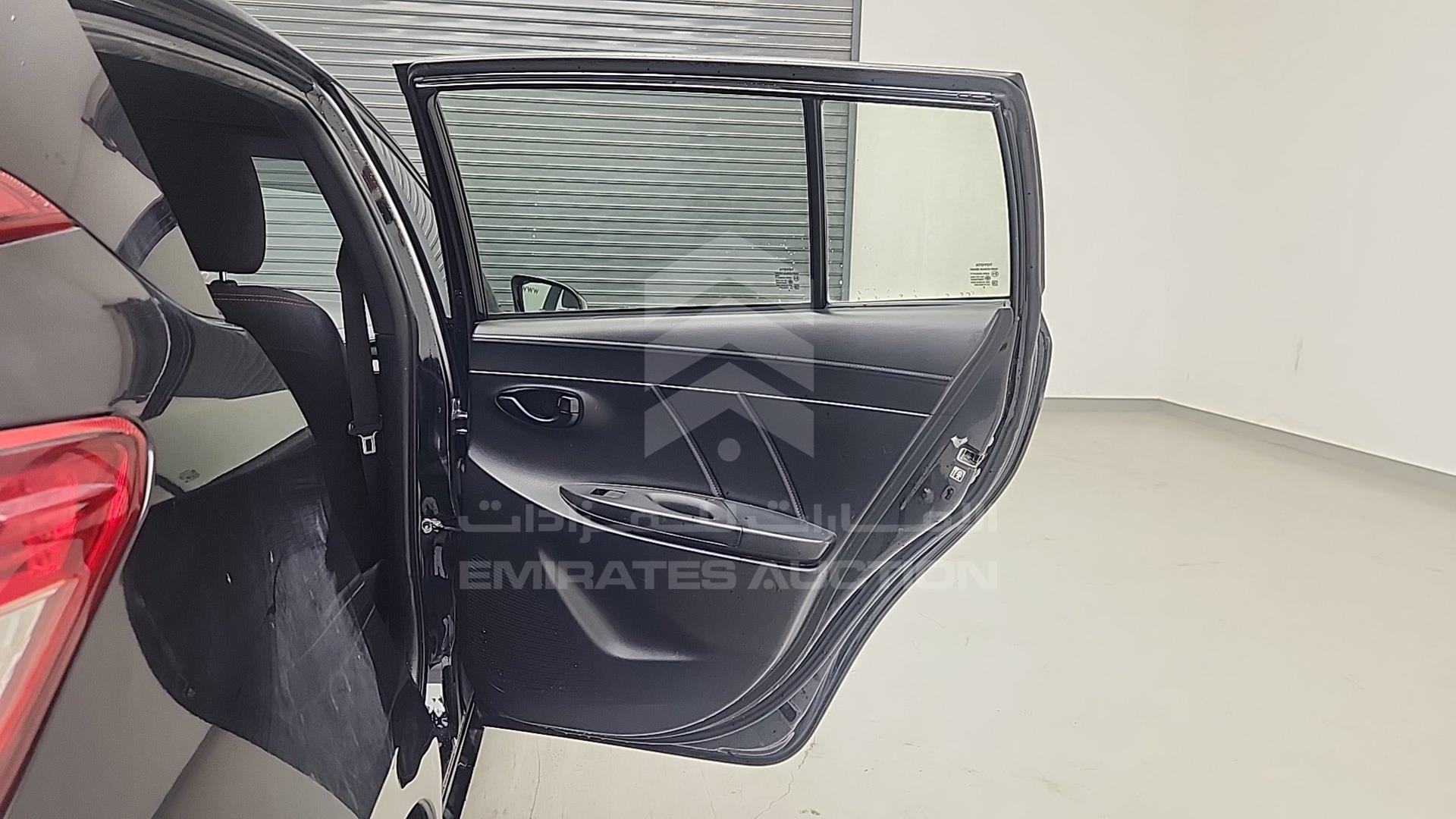 2015 TOYOTA YARIS VIN: MR2KW9F37F1089638